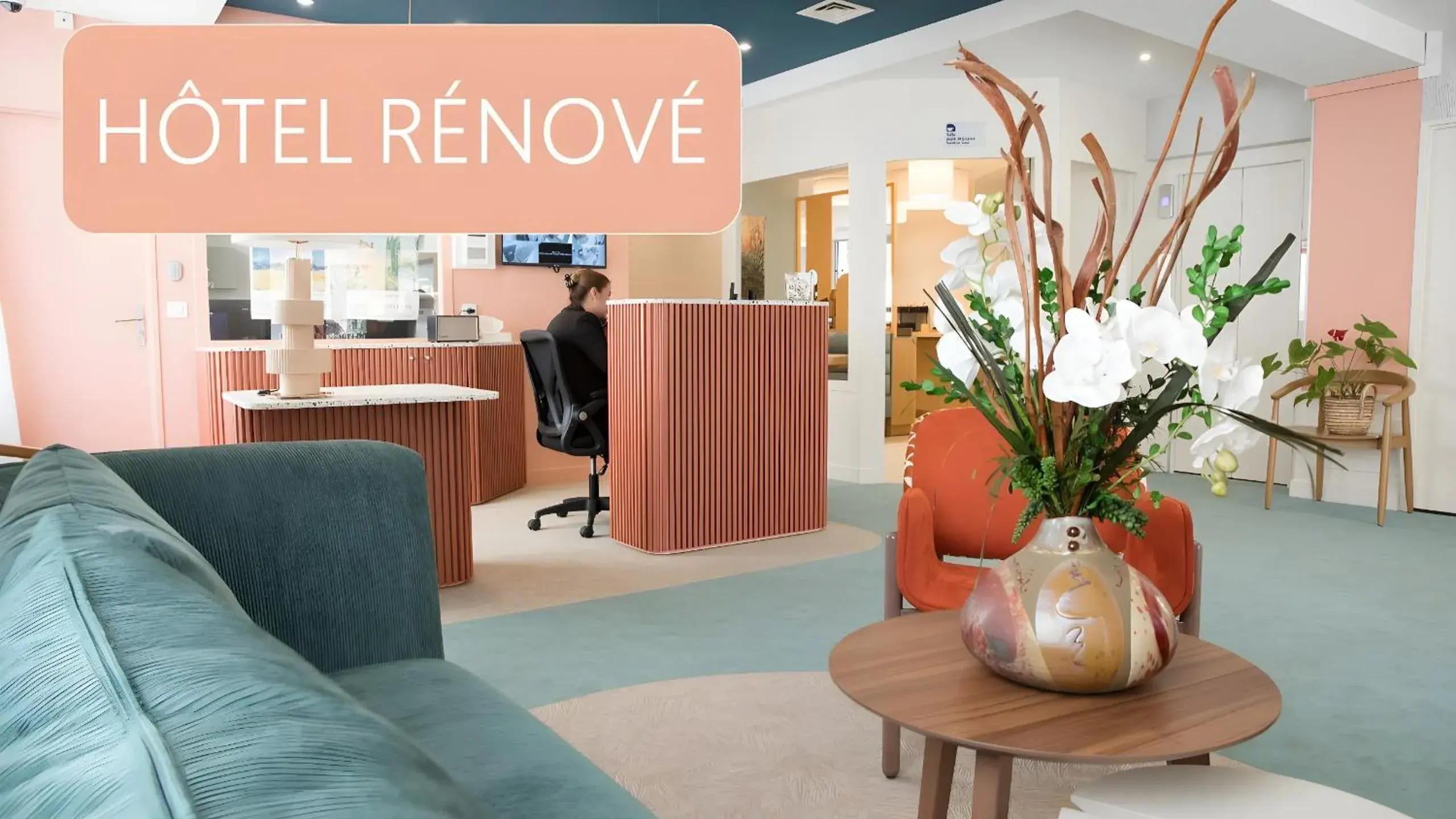 Lobby or reception in Kyriad Villefranche Sur Saone Porte du Beaujolais -Rénové- Lobby or reception in Kyriad Villefranche Sur Saone Porte du Beaujolais -Rénové-