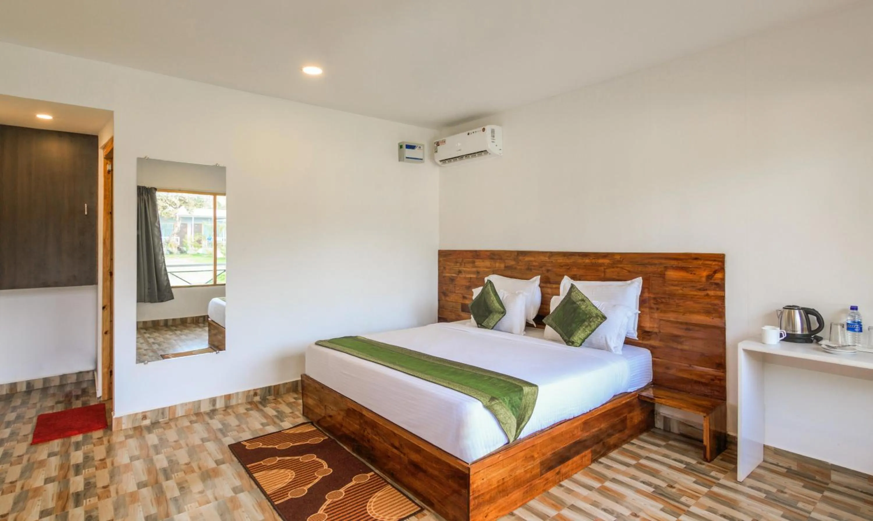 Bed in Treebo Lands End Beach Resort Morjim
