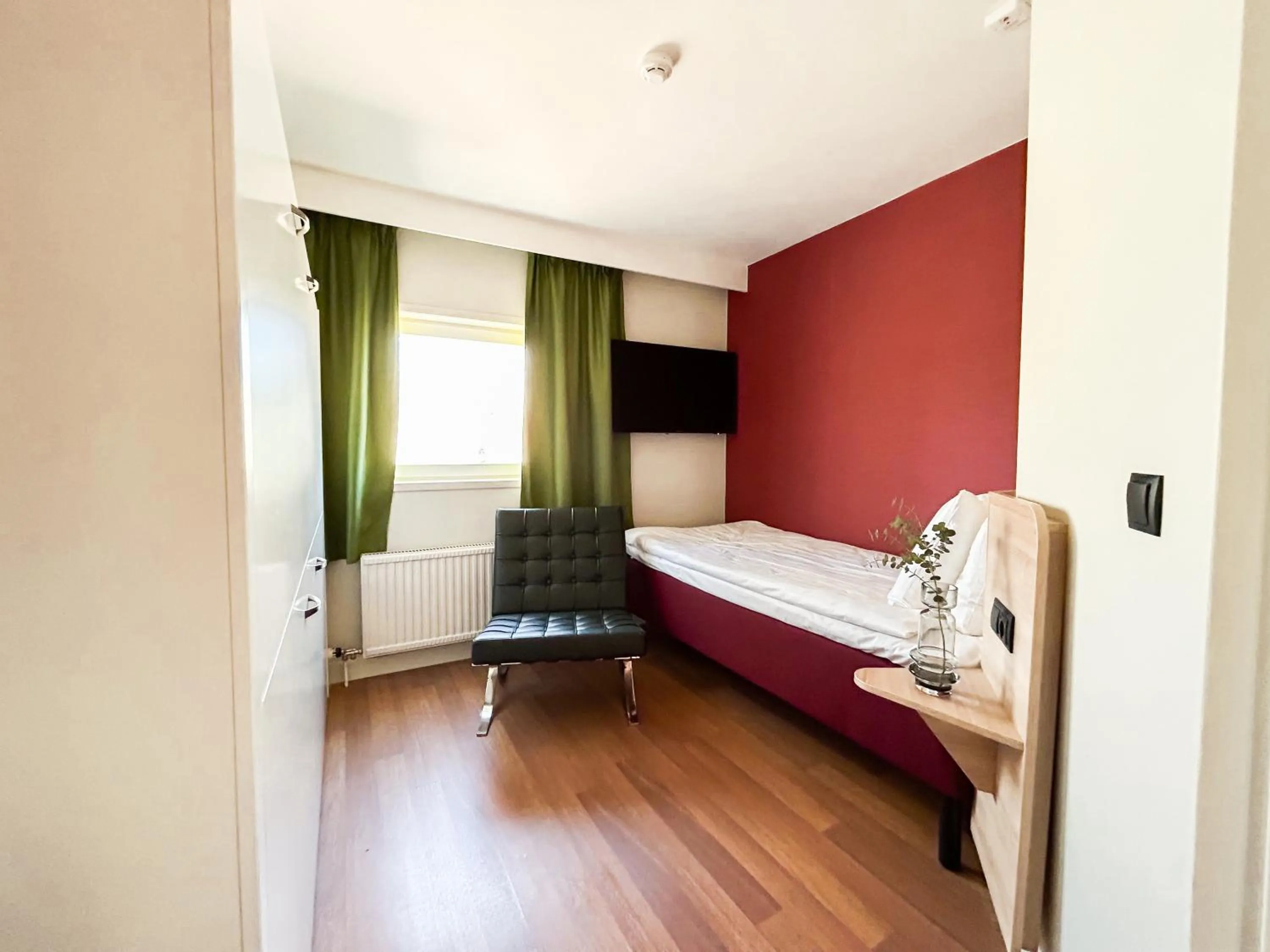 Bedroom, Bed in Good Morning Jönköping