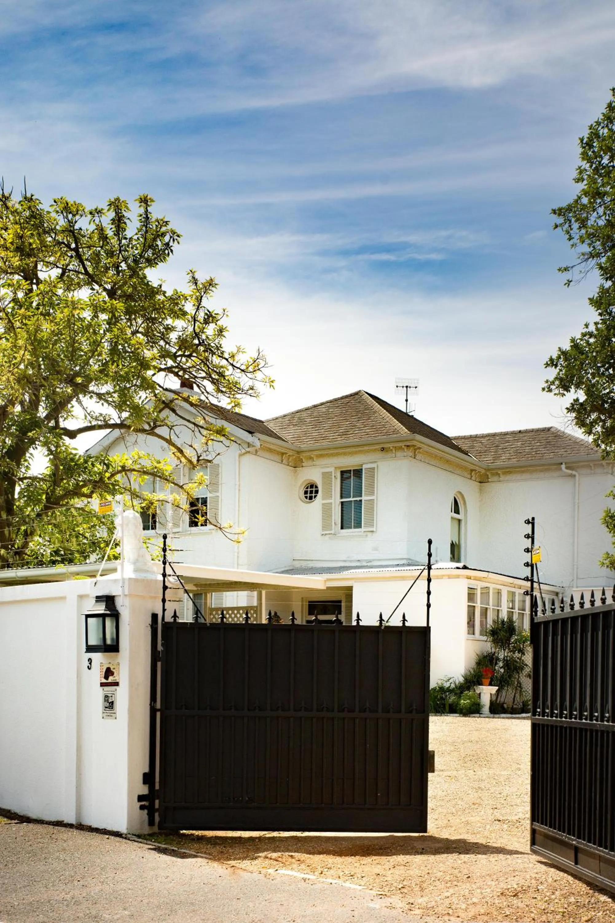 Facade/entrance in Brooklands House