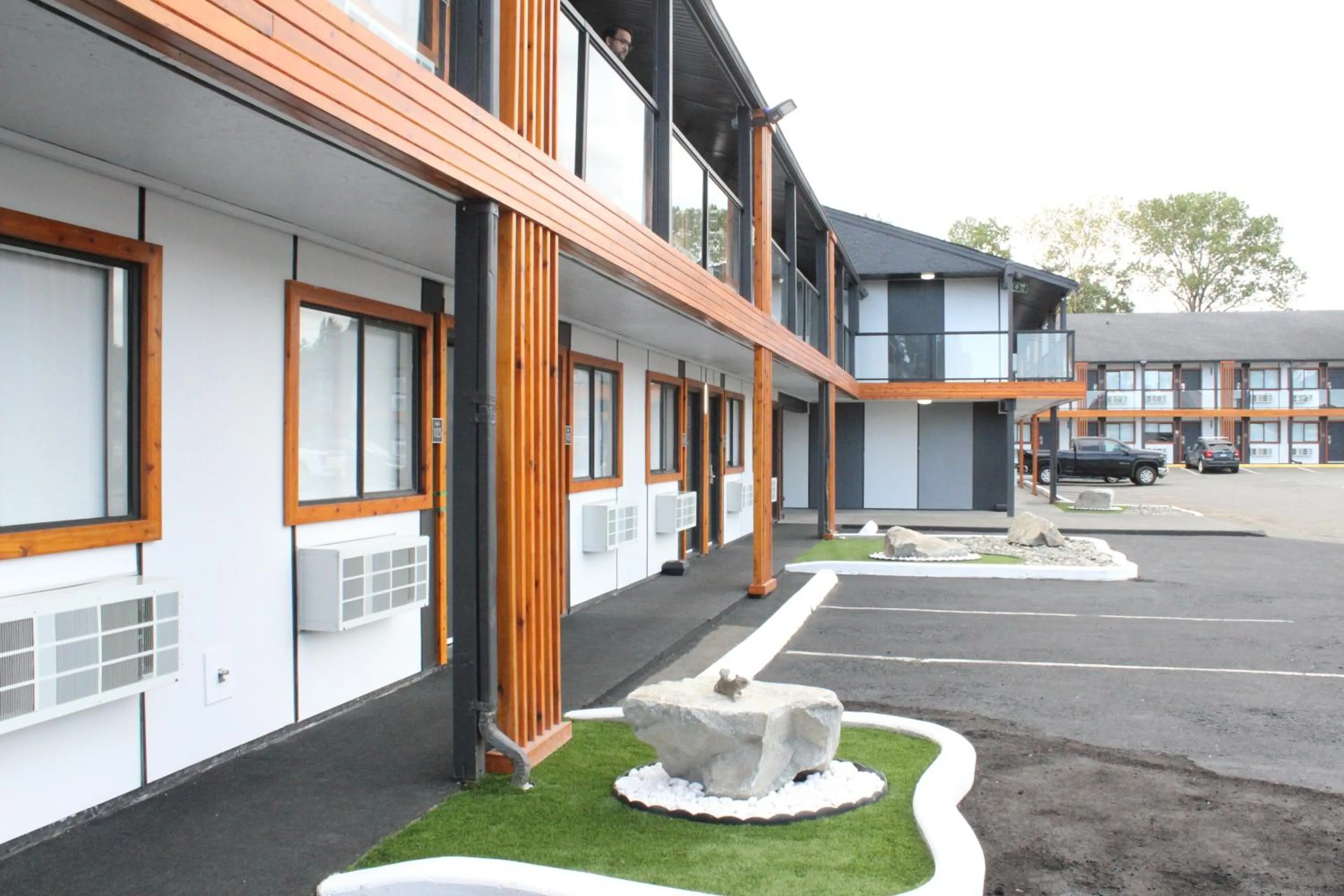 Property building in Coast Courtenay Hotel