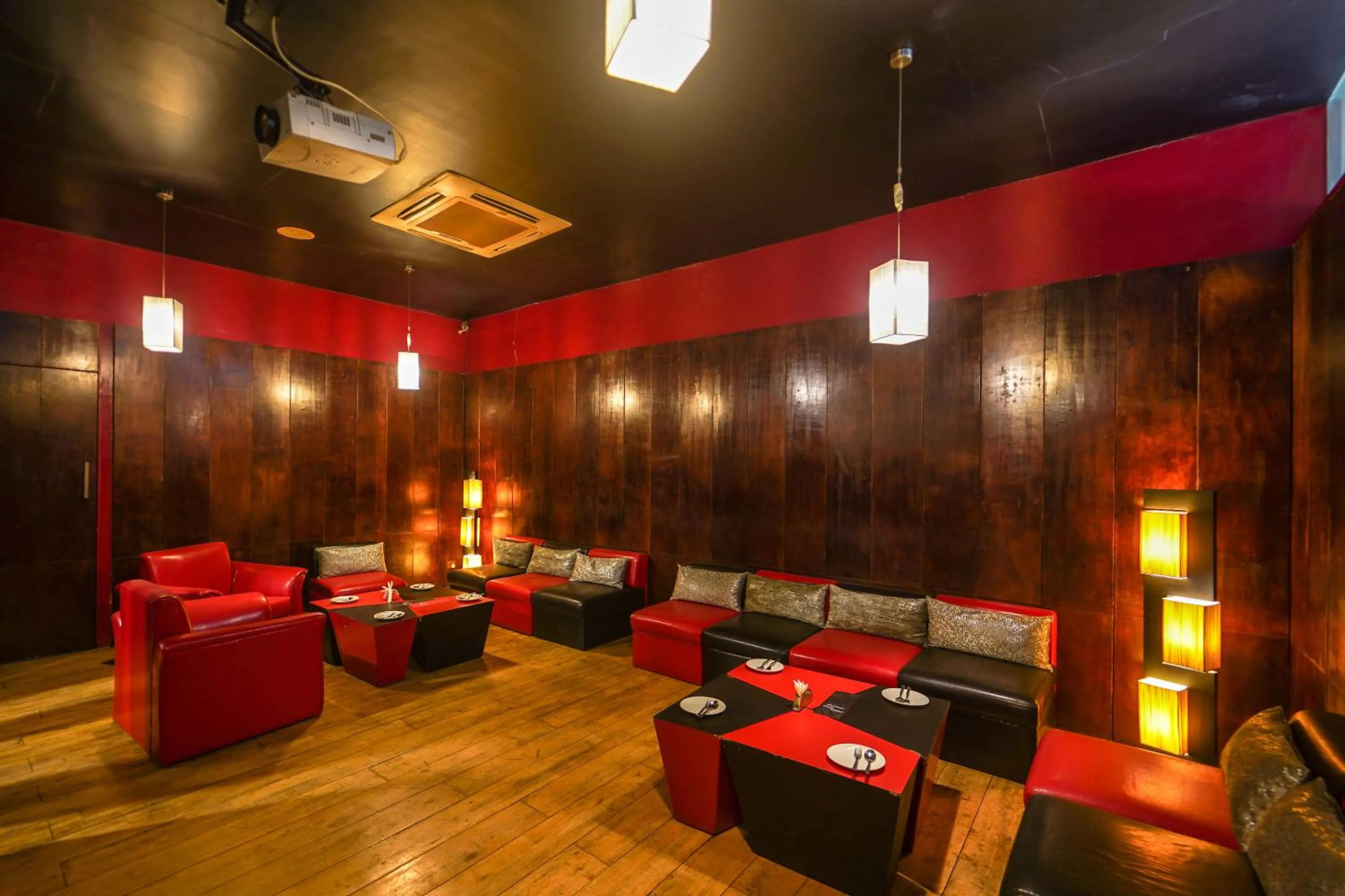 Nightclub / DJ in Triose Boutique Hotel Lonavala