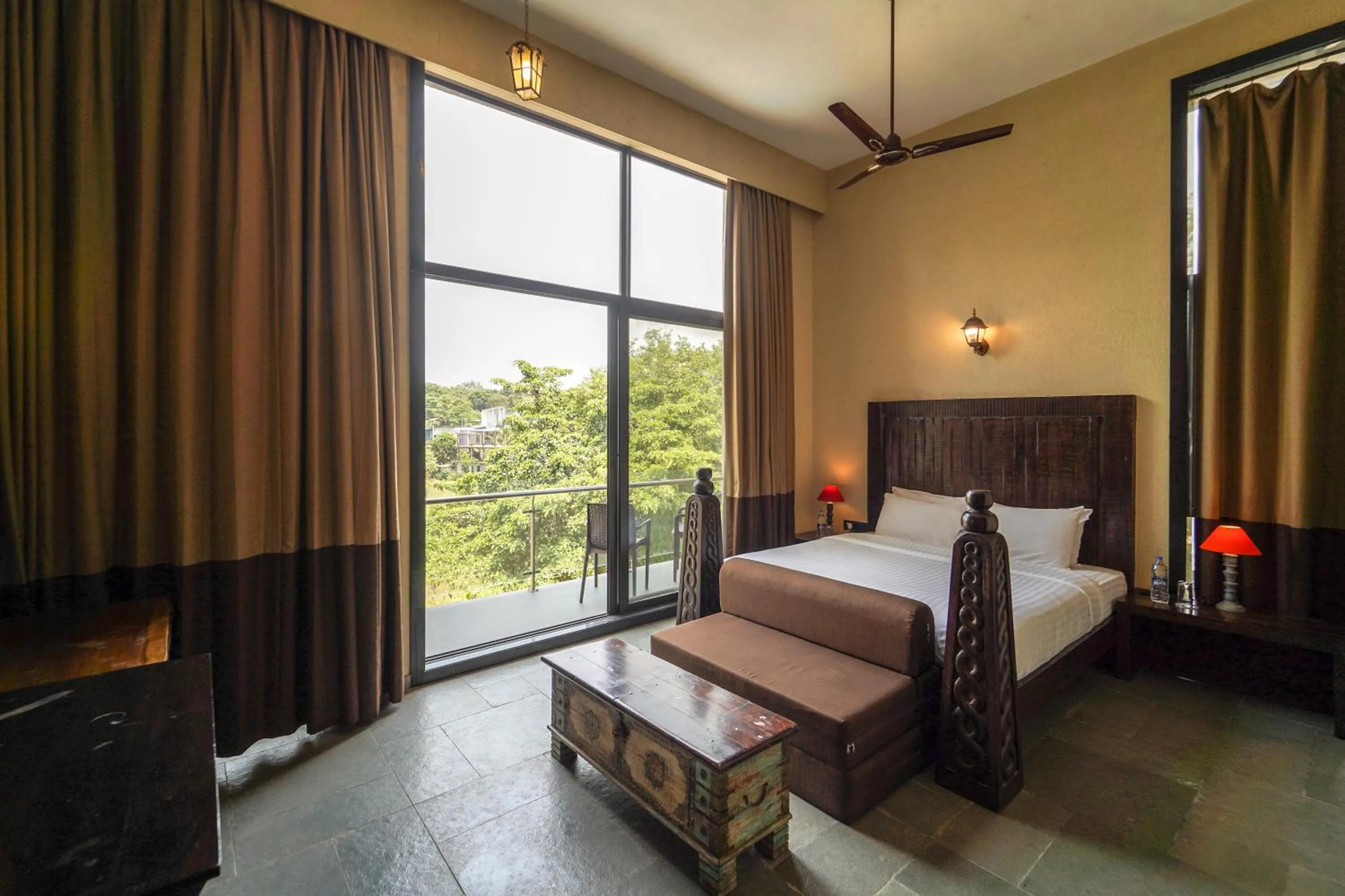 Photo of the whole room, Bed in Triose Boutique Hotel Lonavala