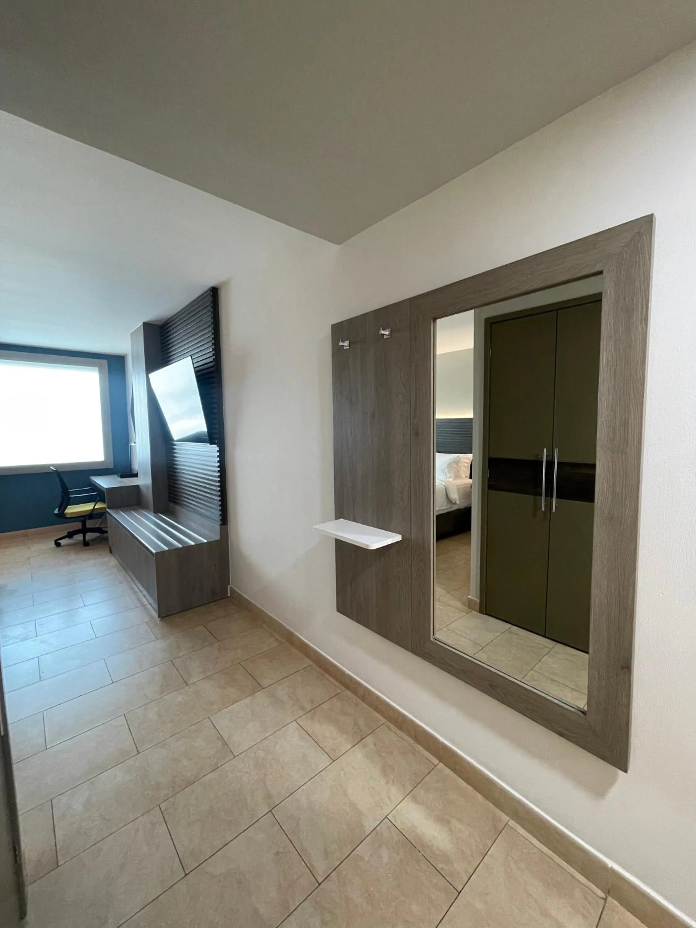 Bedroom in Holiday Inn Express Mérida by IHG