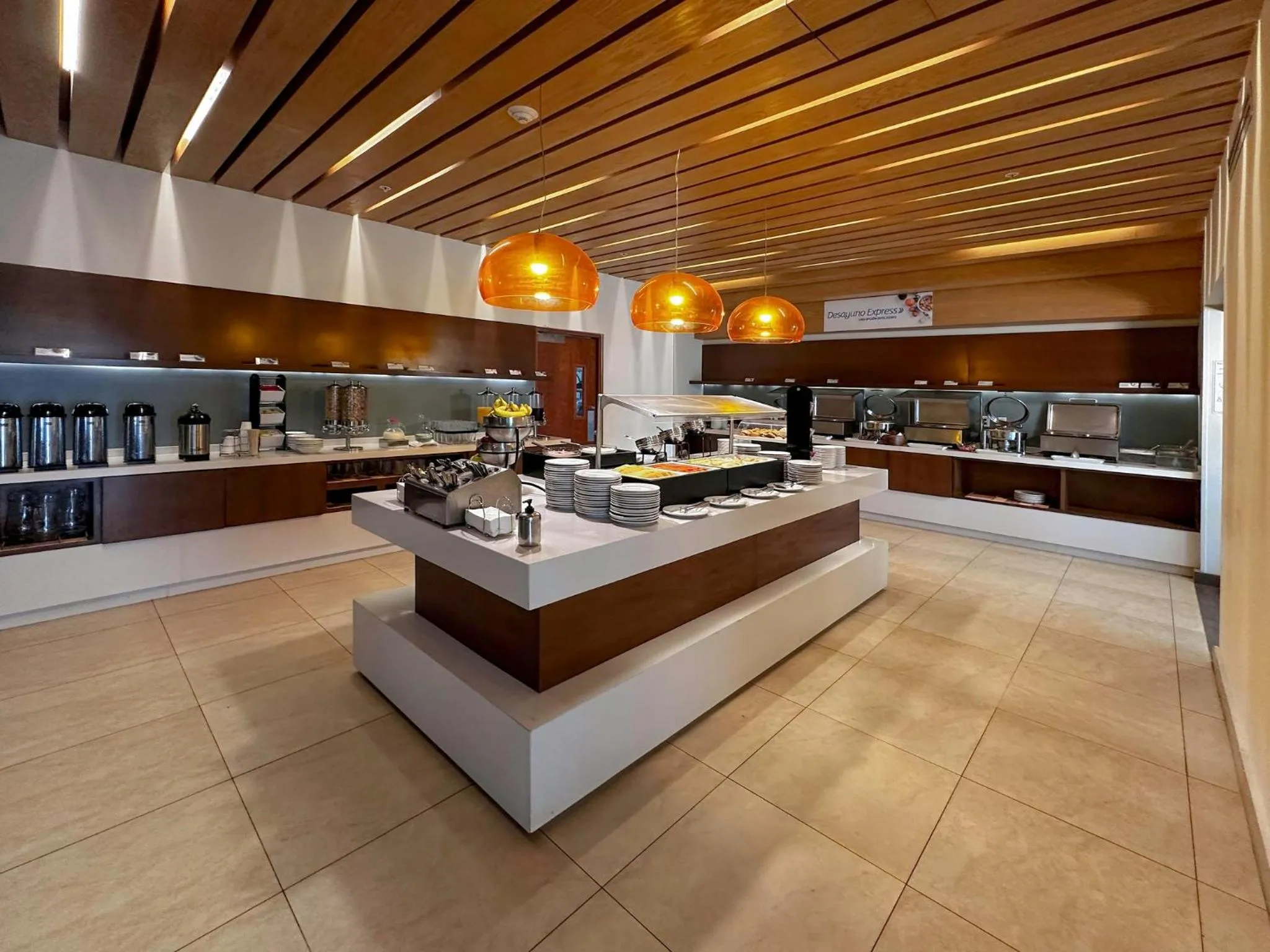 Breakfast in Holiday Inn Express Mérida by IHG