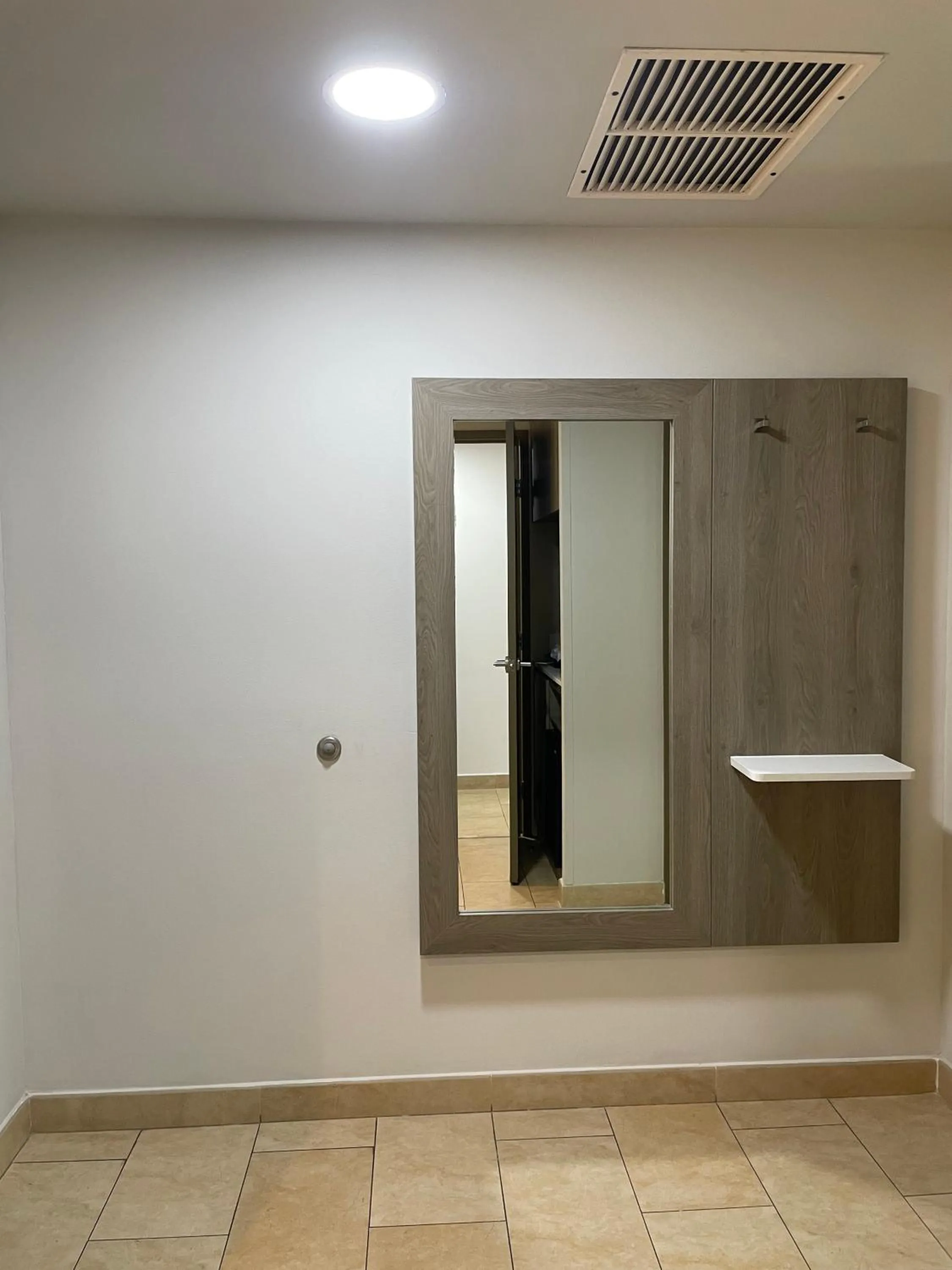 Bedroom in Holiday Inn Express Mérida by IHG