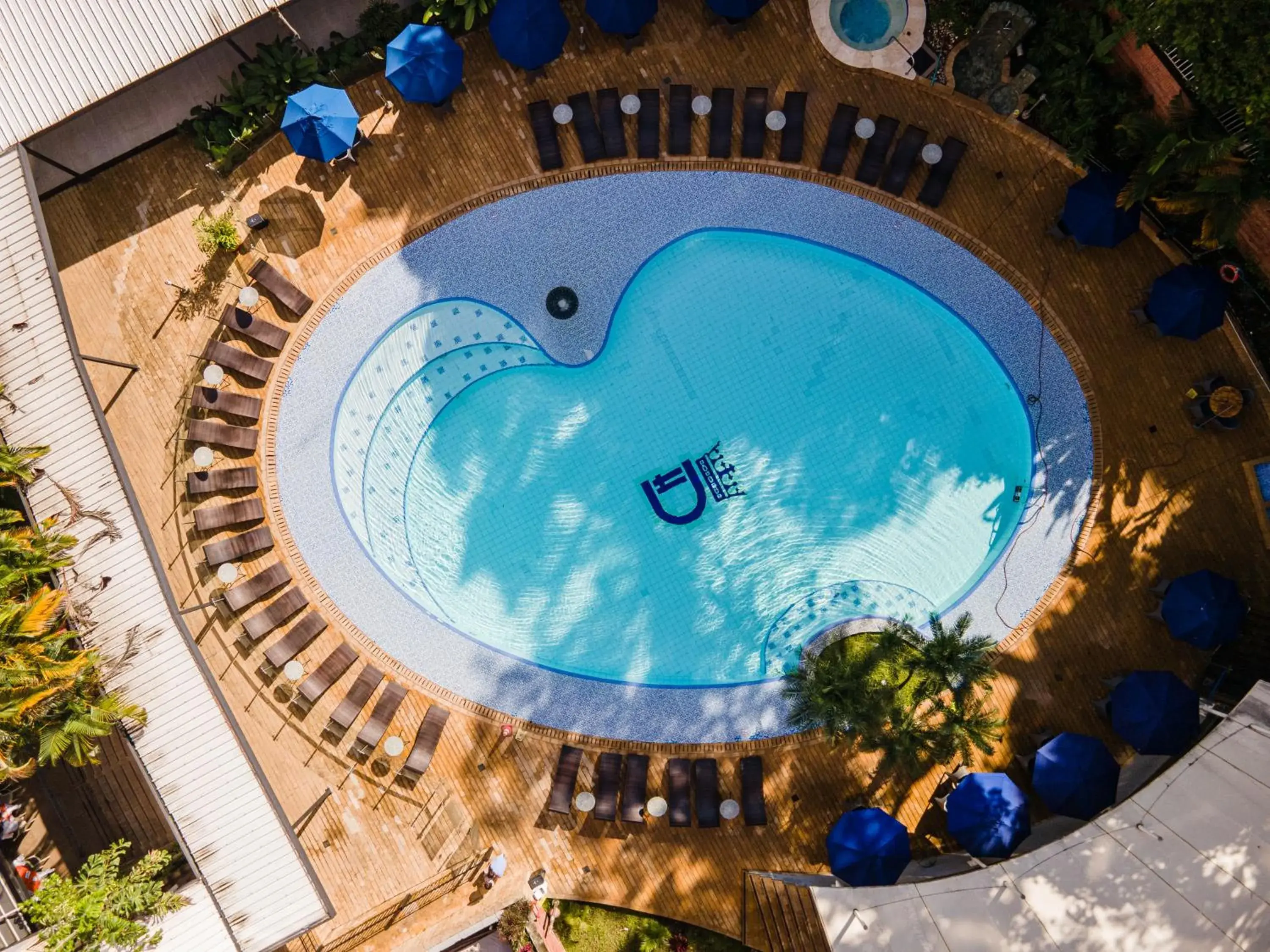 Swimming pool in Hotel Dann Carlton Medellín Swimming pool in Hotel Dann Carlton Medellín