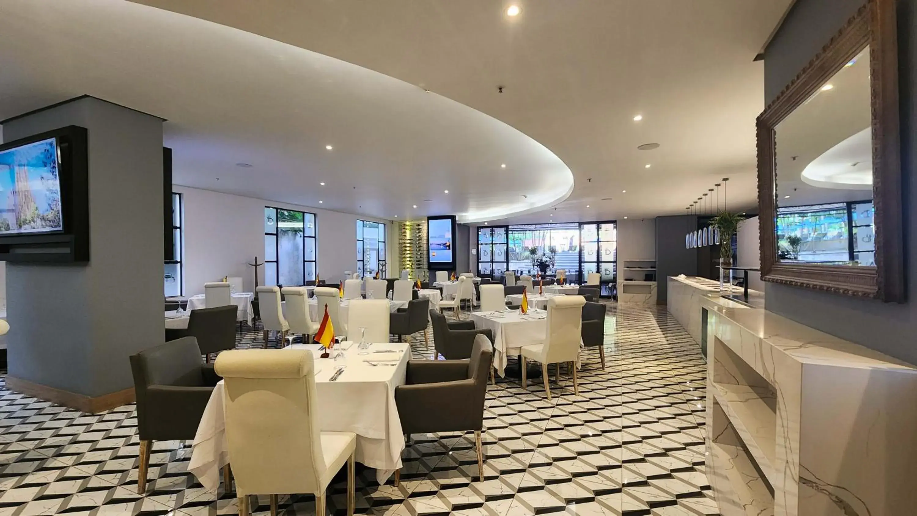 Restaurant/places to eat in Hotel Dann Carlton Medellín Restaurant/places to eat in Hotel Dann Carlton Medellín