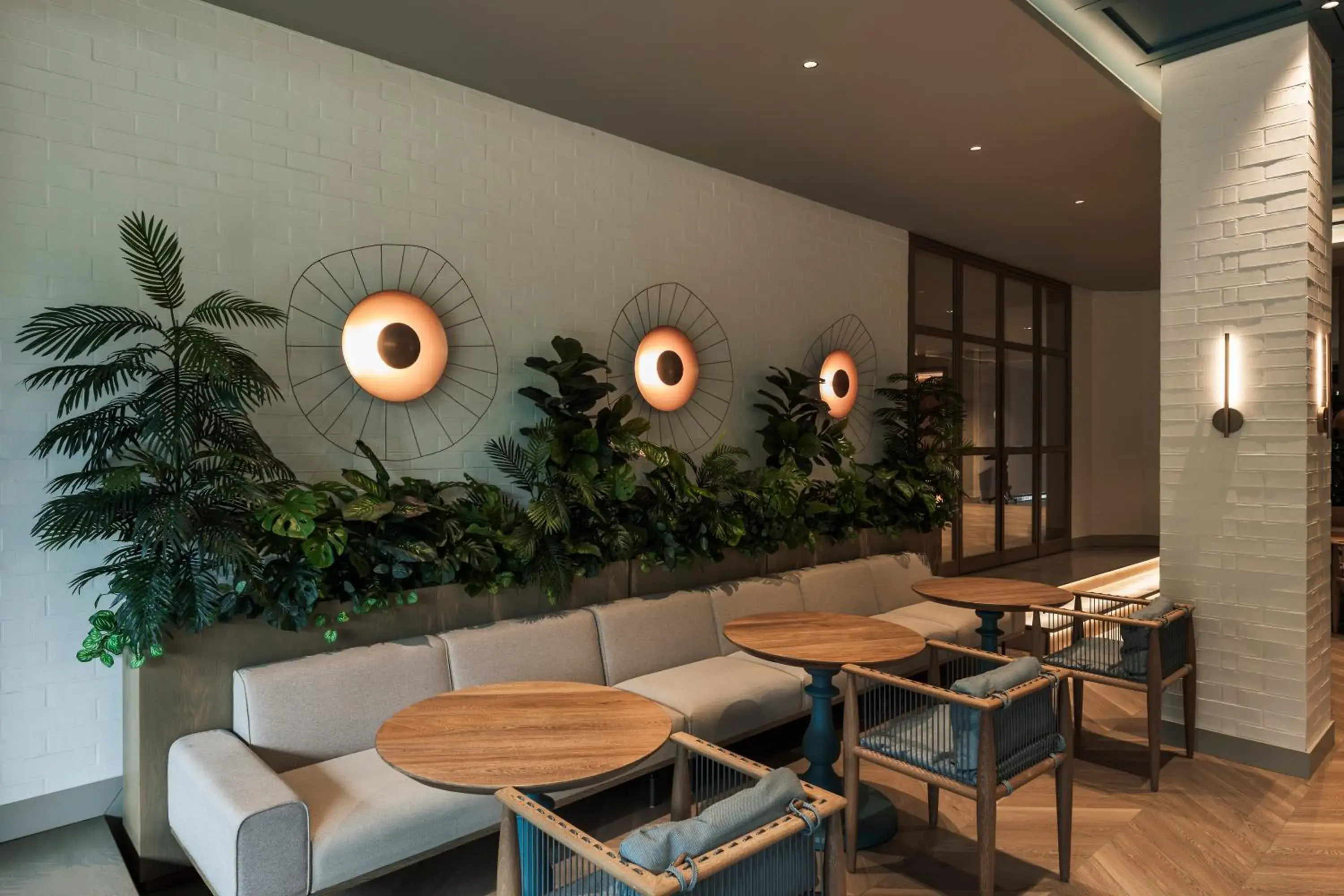 Restaurant/places to eat in Hotel Poblado Plaza Restaurant/places to eat in Hotel Poblado Plaza