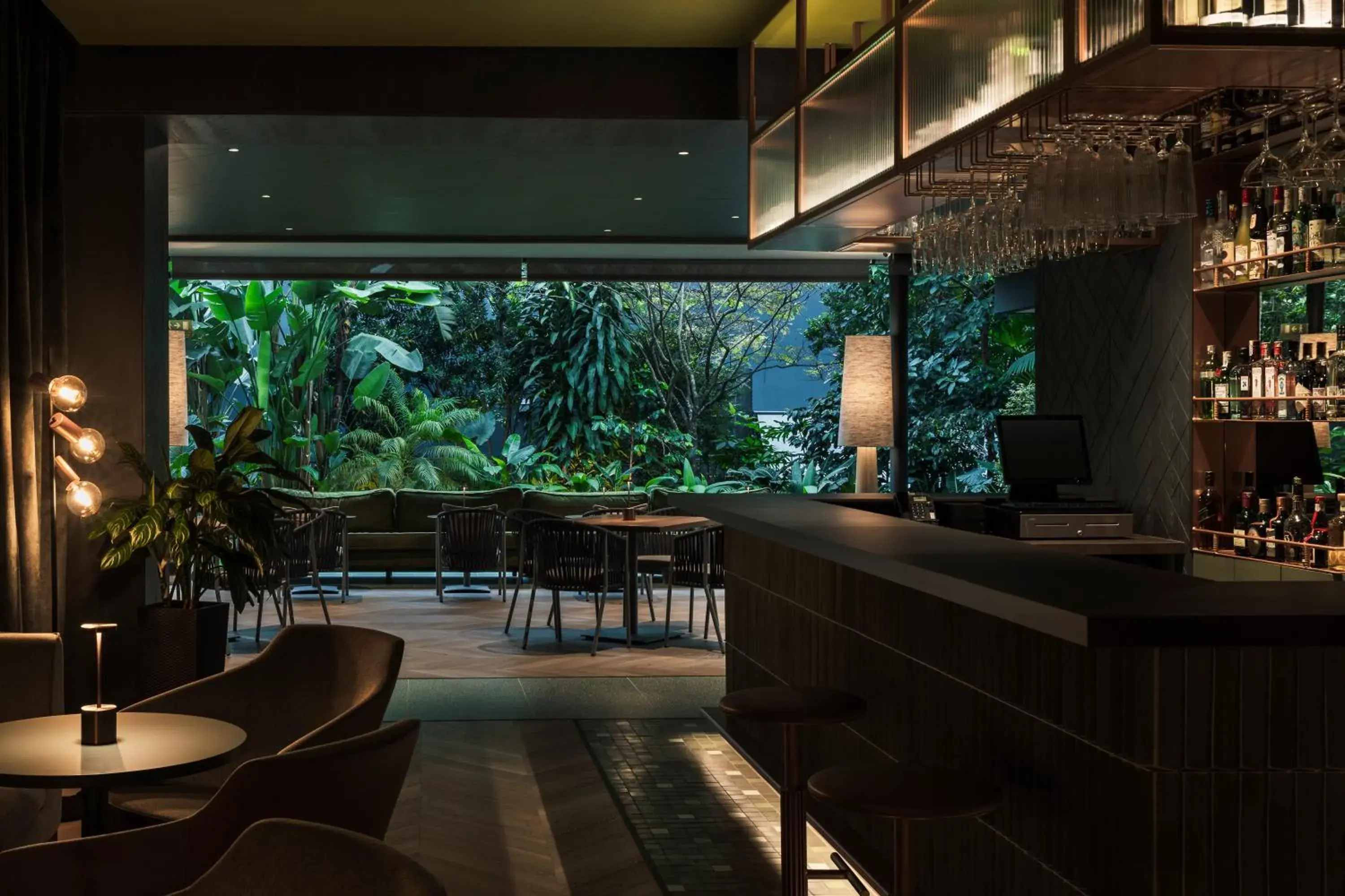 Restaurant/places to eat in Hotel Poblado Plaza Restaurant/places to eat in Hotel Poblado Plaza