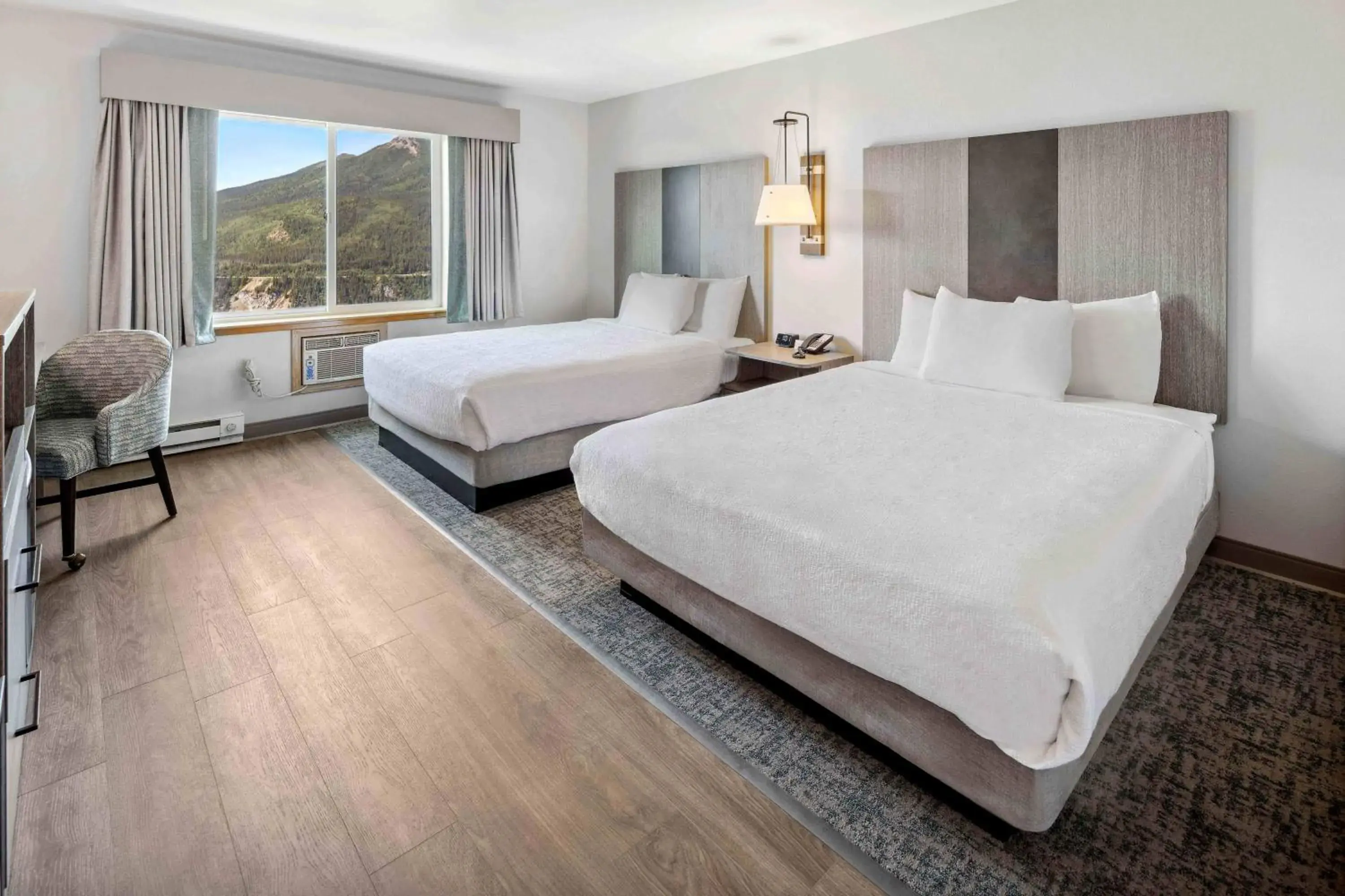 Queen Room with Two Queen Beds and Canyon View in Grande Denali Lodge Queen Room with Two Queen Beds and Canyon View in Grande Denali Lodge