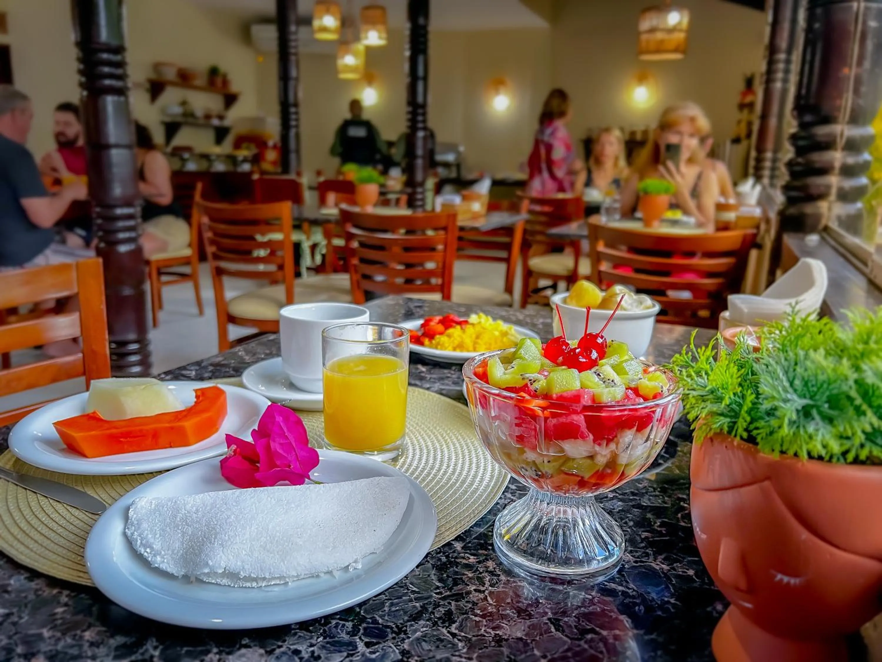 Buffet breakfast in Pousada Pérola do Porto