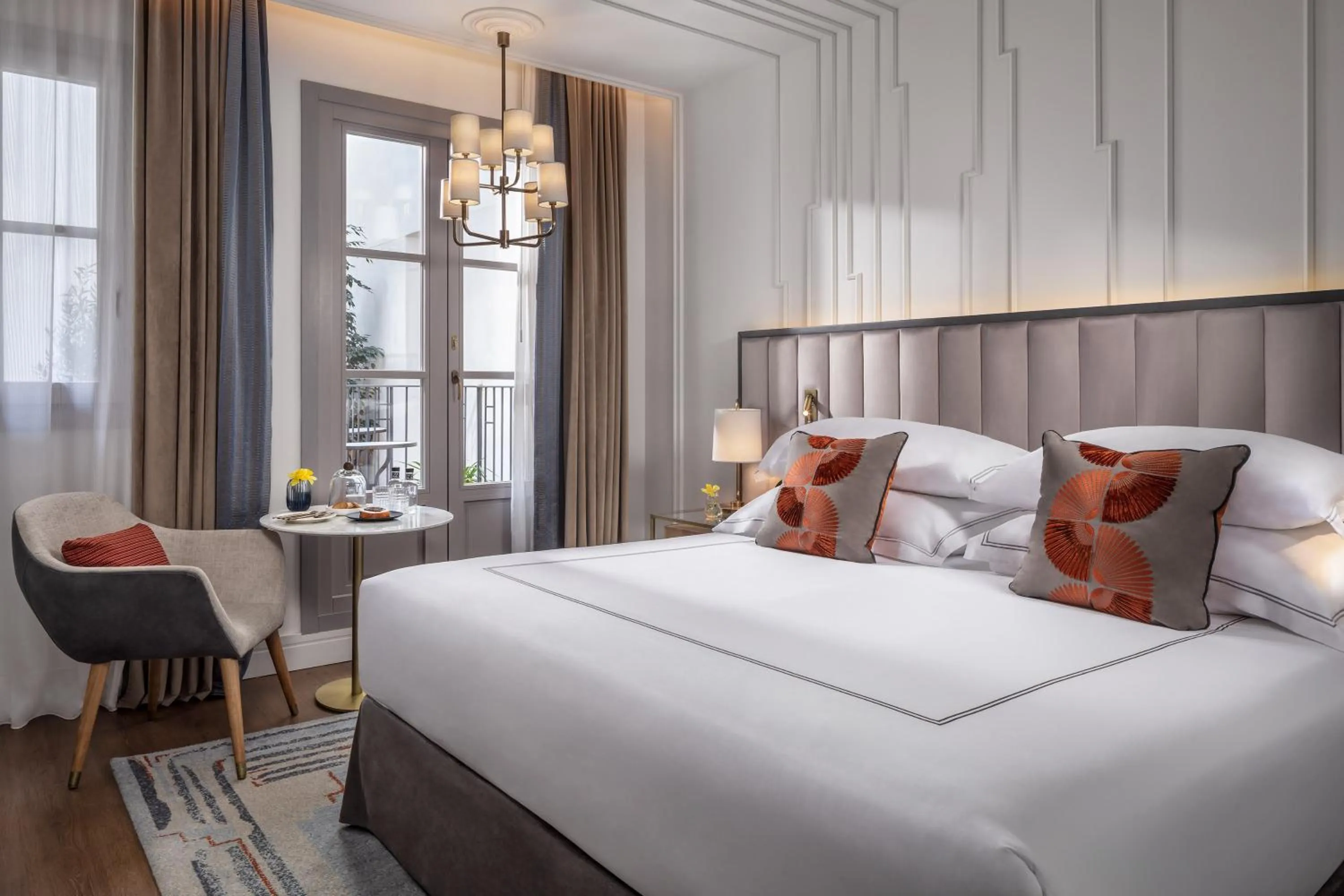 Bedroom, Bed in Gran Hotel Inglés - The Leading Hotels of the World