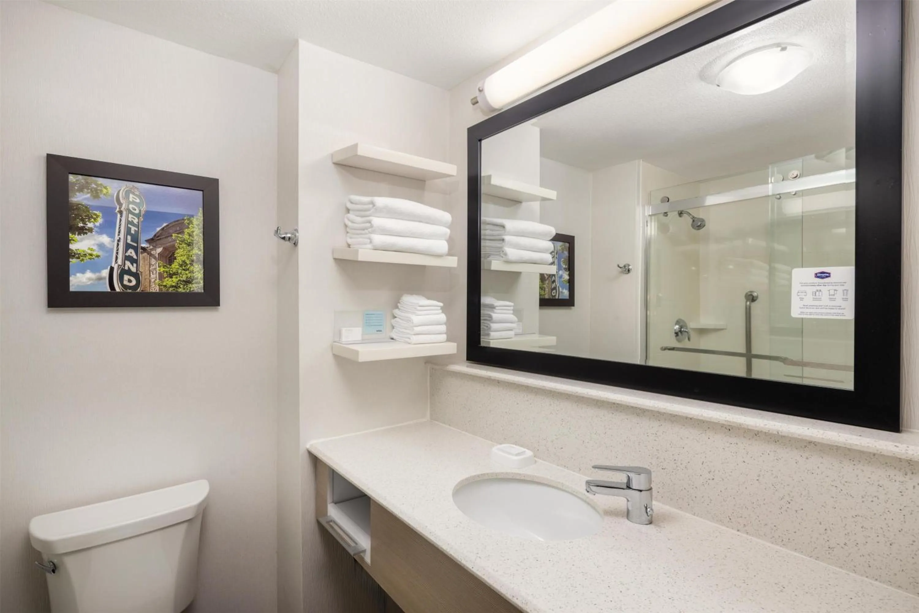 Bathroom in Hampton Inn Portland East
