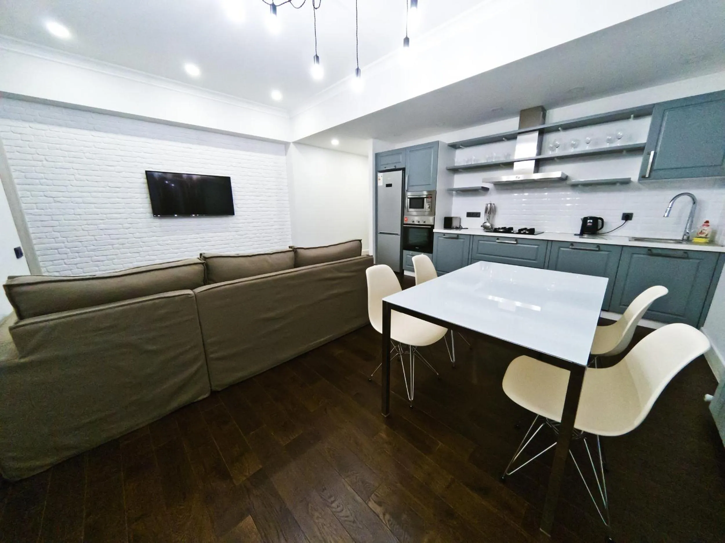 TV and multimedia in Opera Apartments Almaty