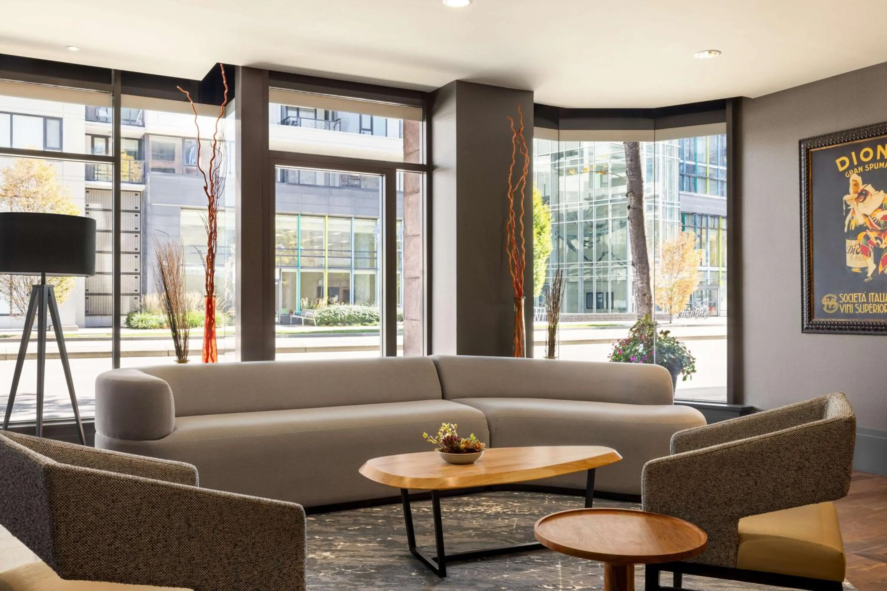 Lobby or reception in Hilton Vancouver Airport