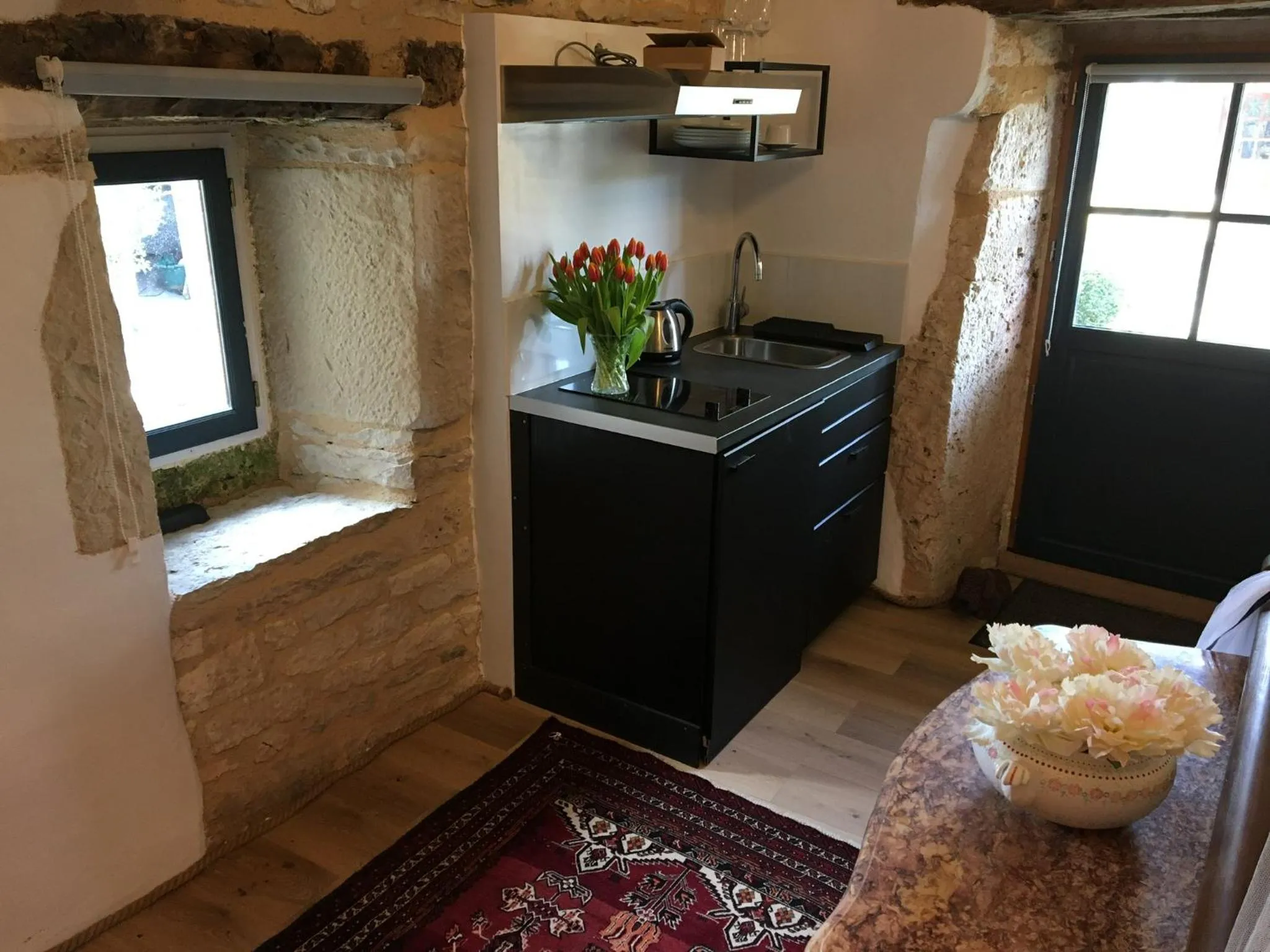 Kitchen or kitchenette in Pérard Chambres D’Hotes