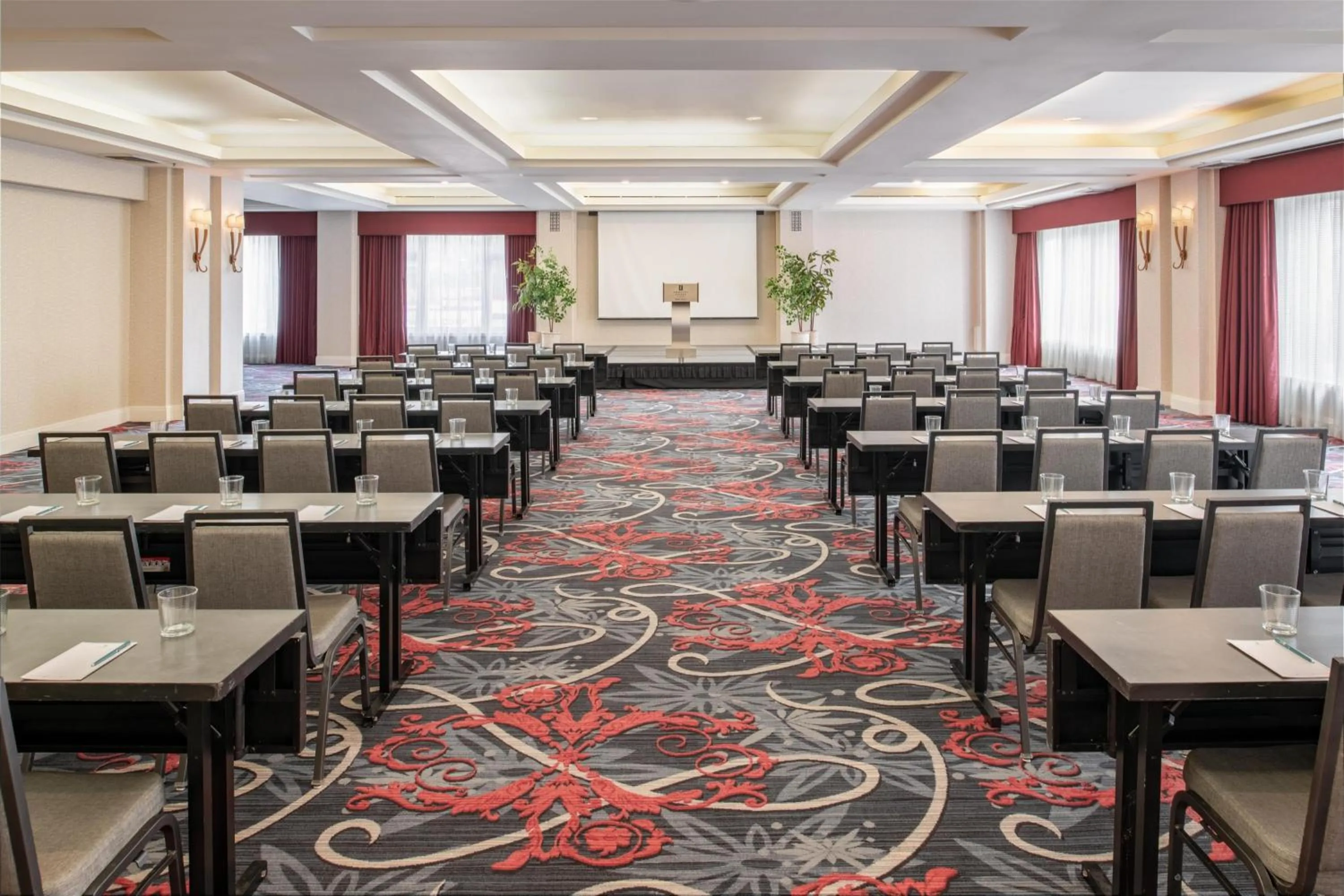 Meeting/conference room in Embassy Suites by Hilton Portland Downtown