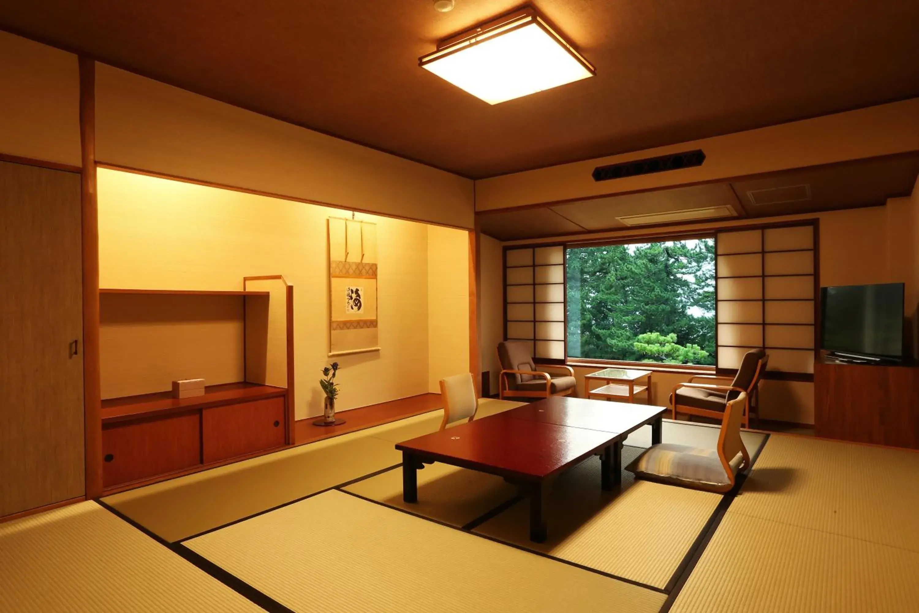 Japanese-Style Room in Monjusou Japanese-Style Room in Monjusou