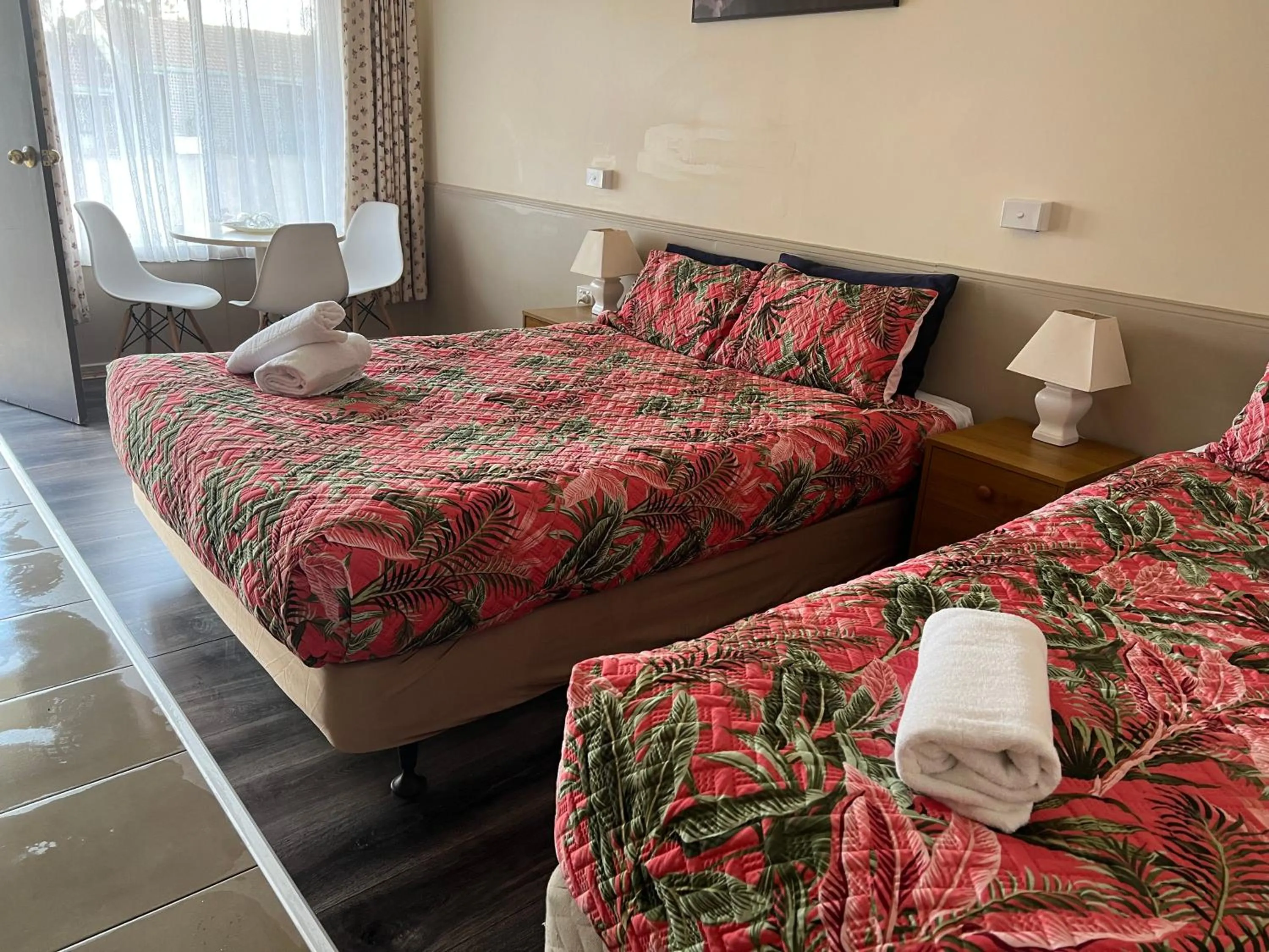 Bed in Woodmans Hill Motel