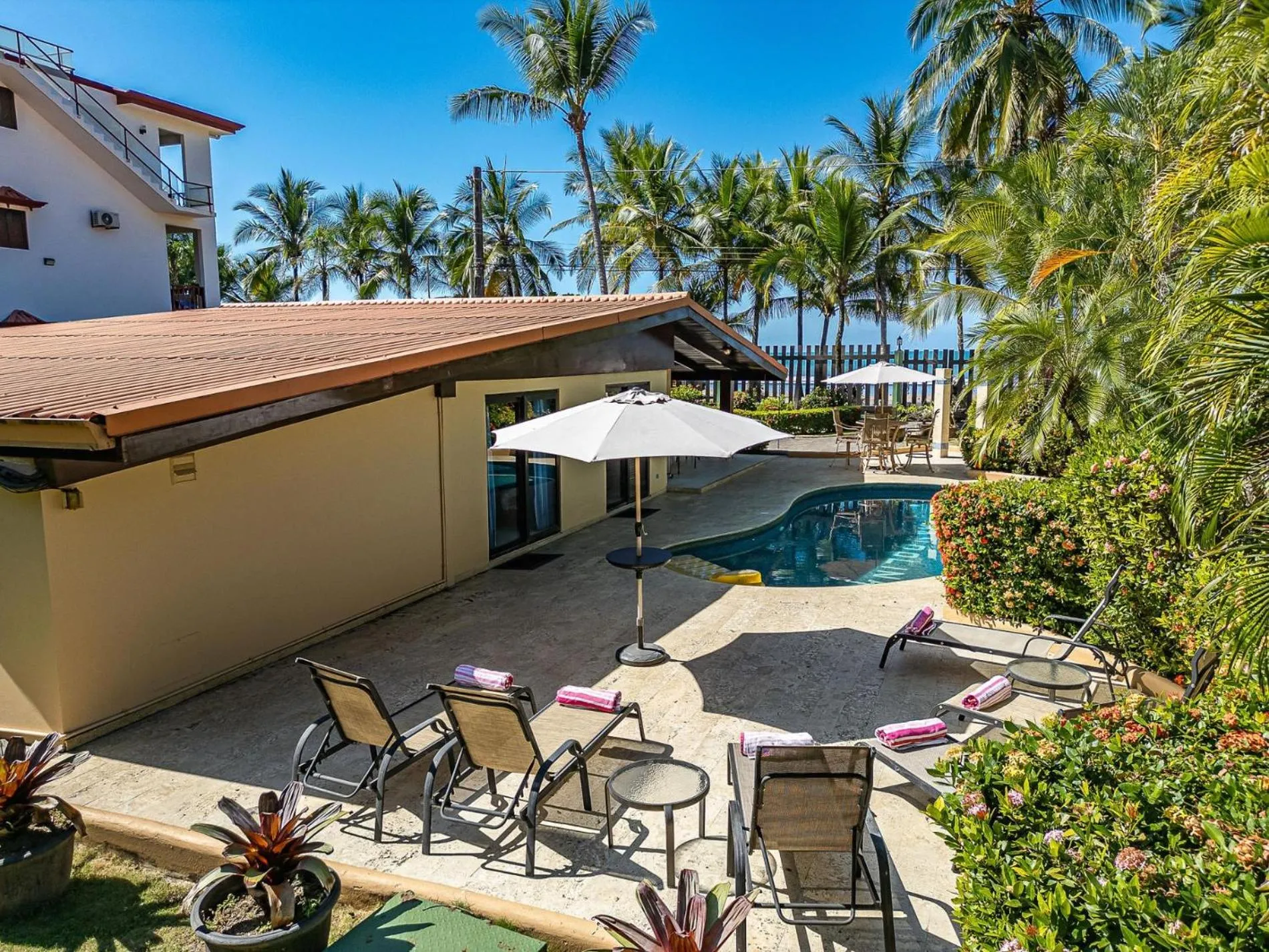 Casa Mandolina on the beach in Jaco