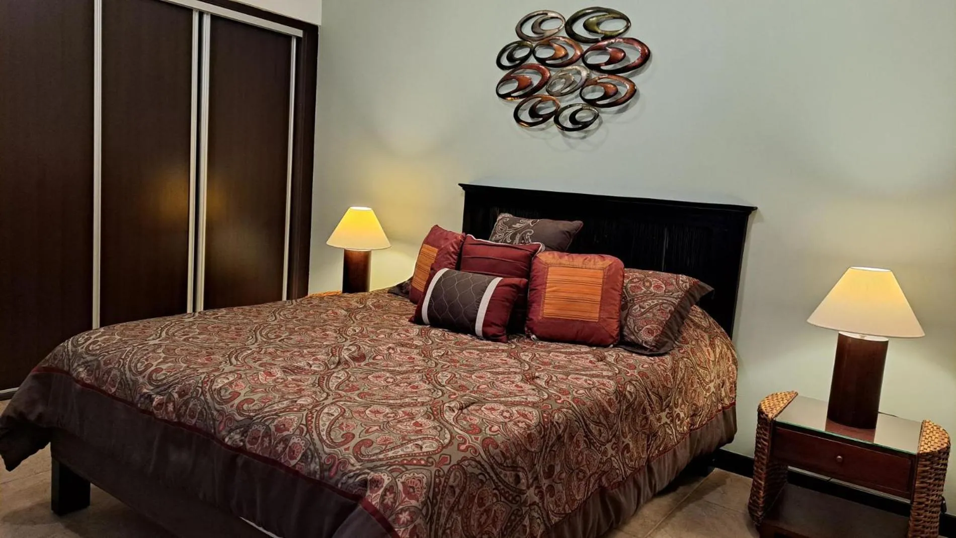 Floor plan, Bed in The Palms Jaco 1001 penthouse on the beach