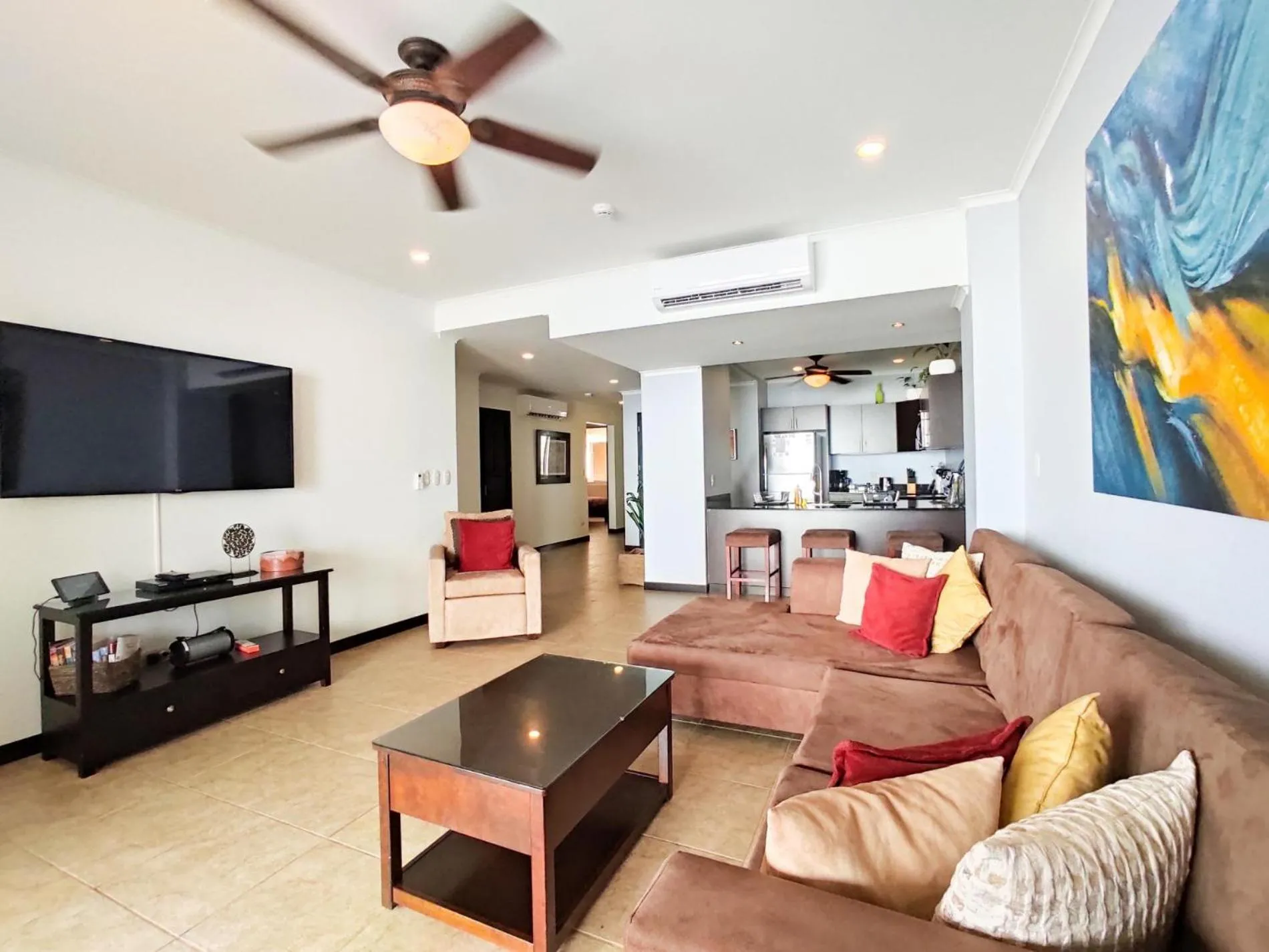 Floor plan in The Palms Jaco 1001 penthouse on the beach
