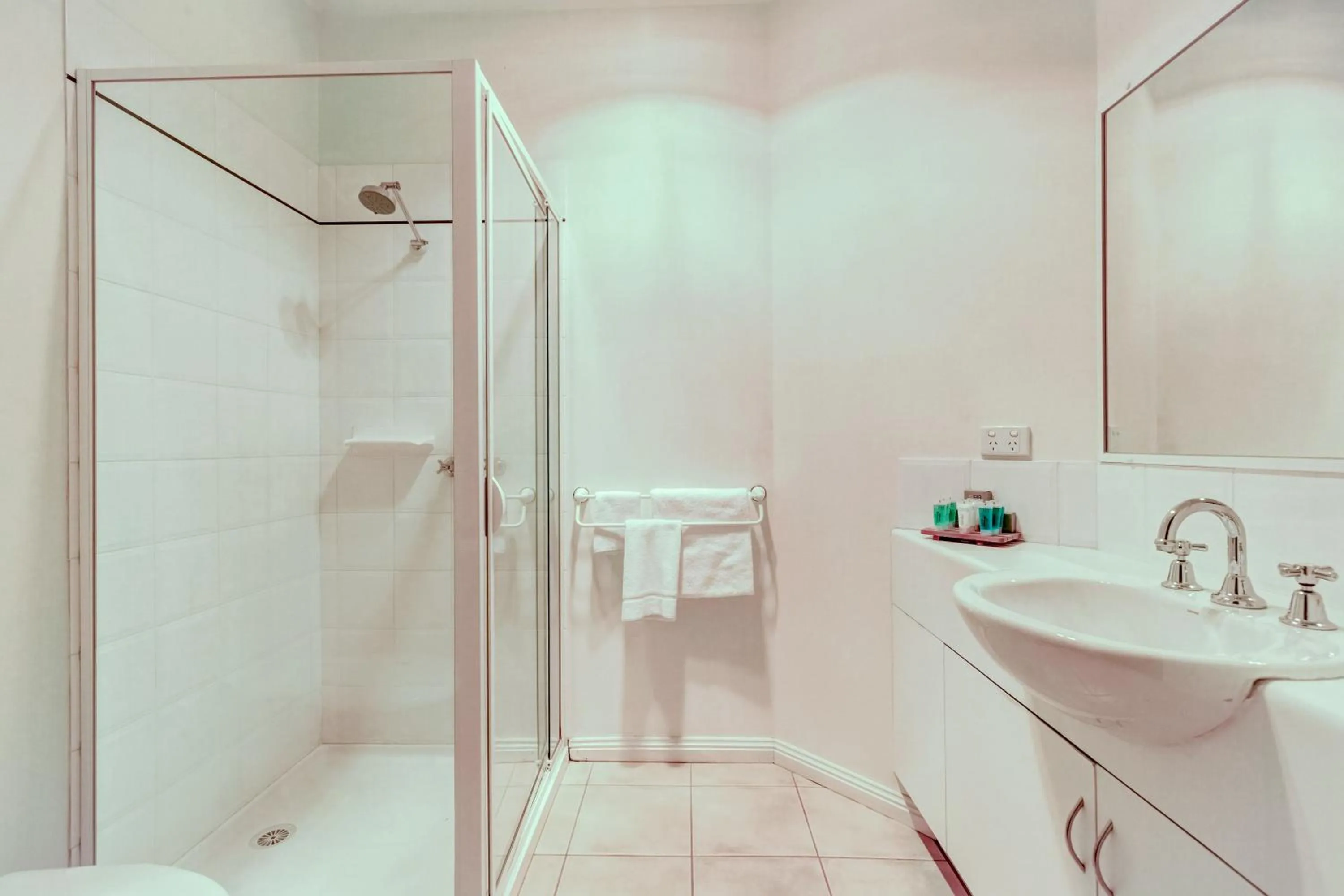 Shower in Seymours On Lydiard