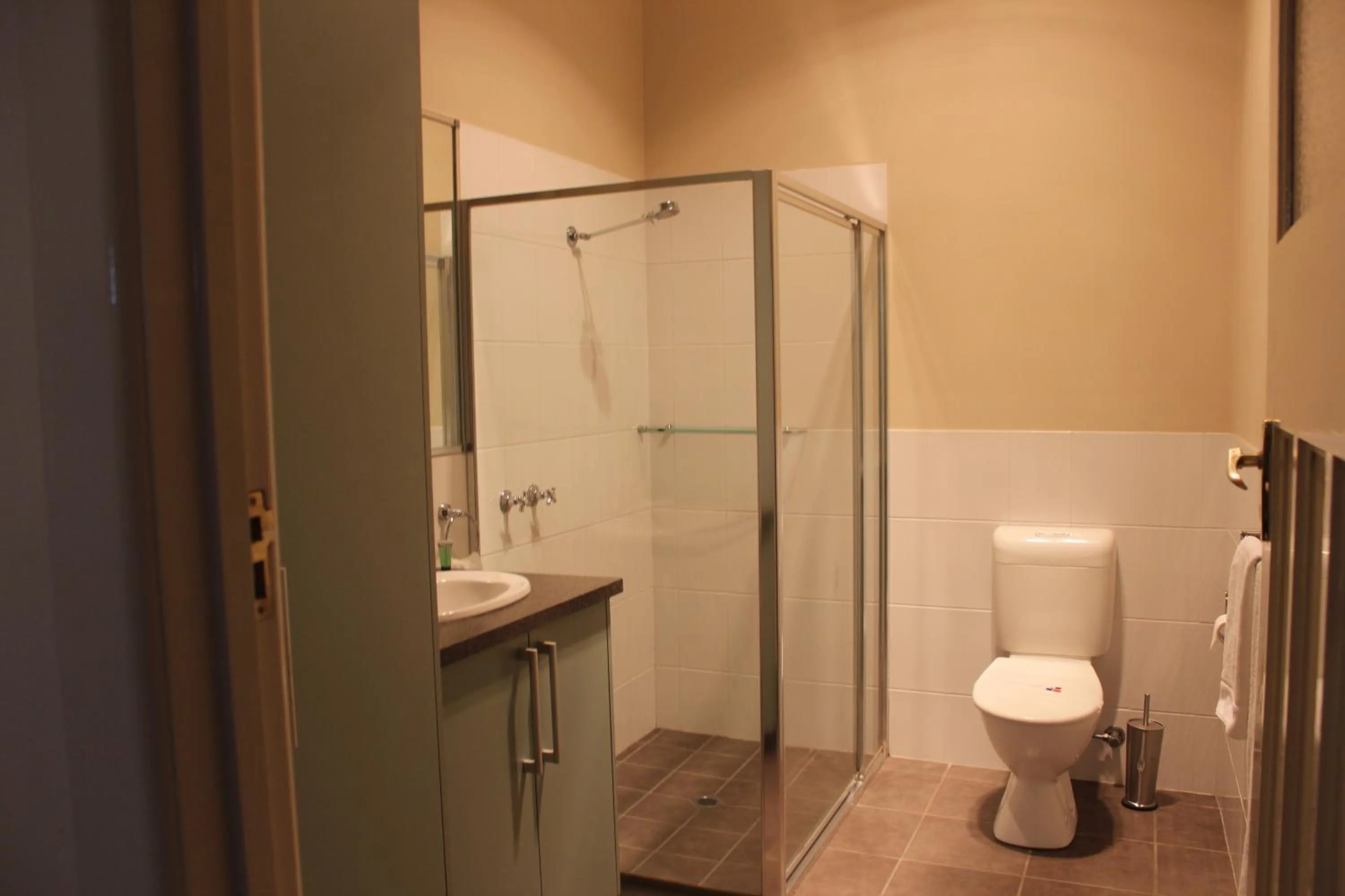 Bathroom in Seymours On Lydiard