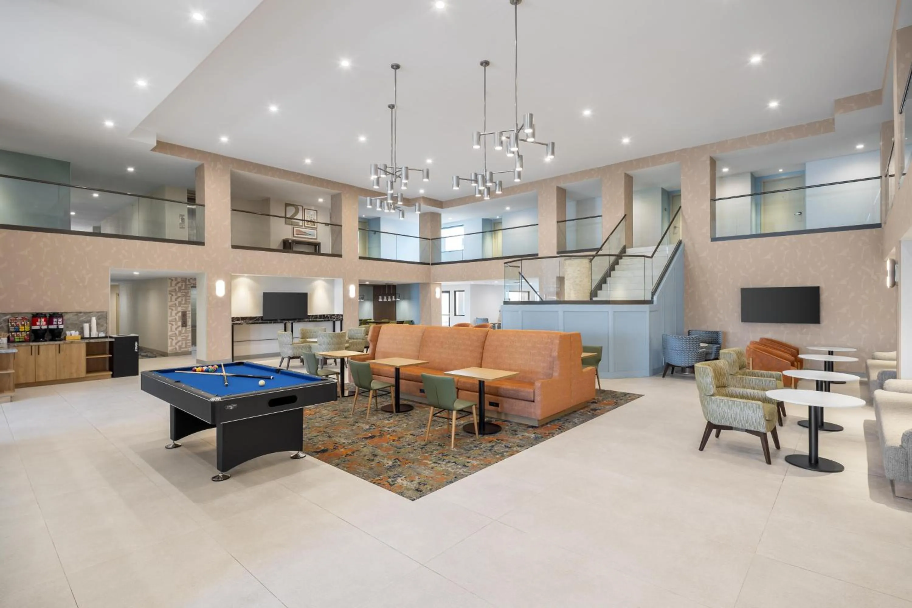 Lobby or reception in Hampton Inn & Suites by Hilton San Diego SeaWorld