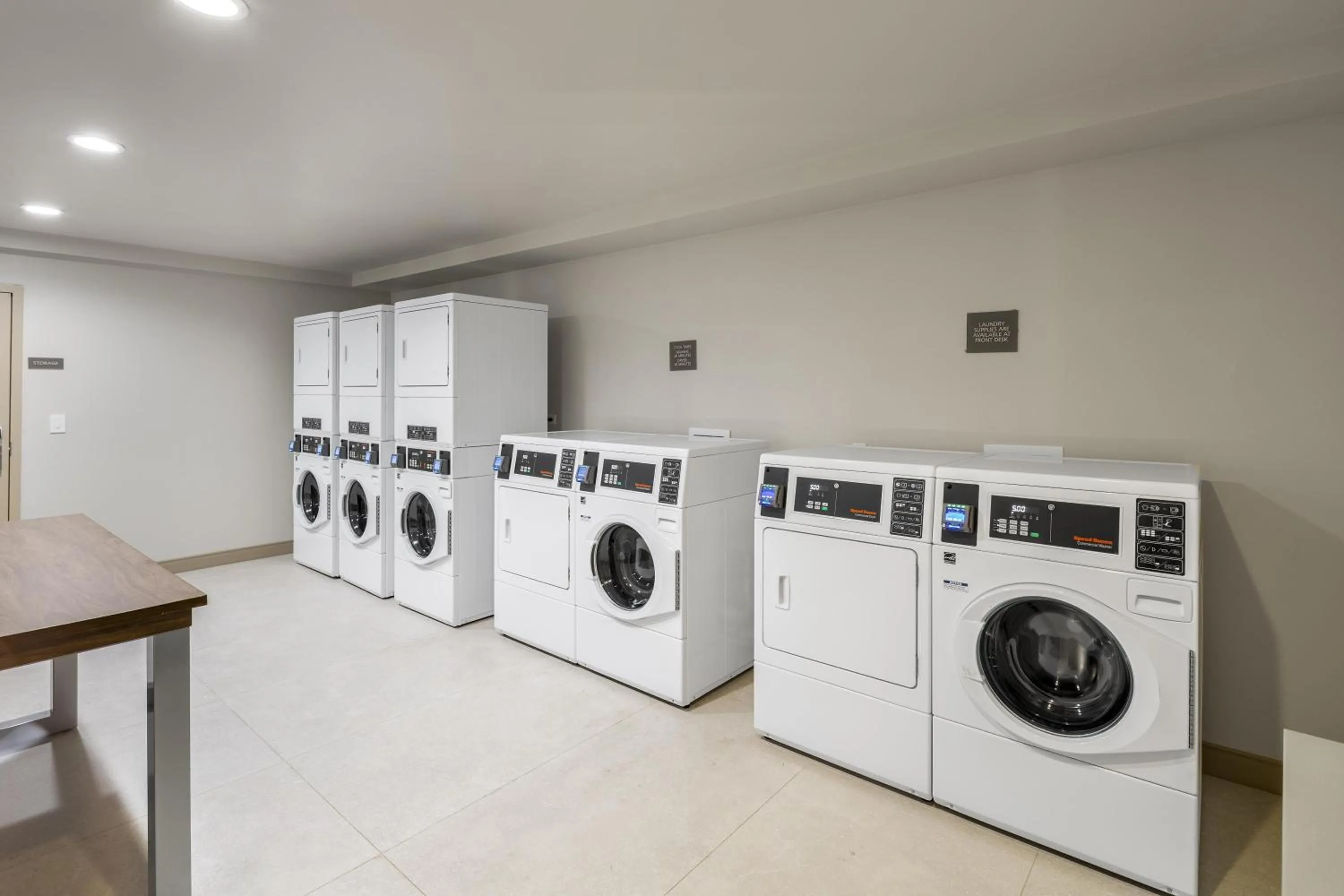 laundry in Hampton Inn & Suites by Hilton San Diego SeaWorld