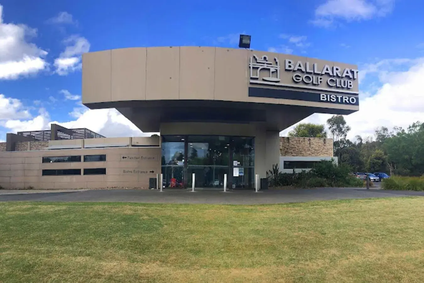 Property building in Lake Inn - Ballarat Property building in Lake Inn - Ballarat