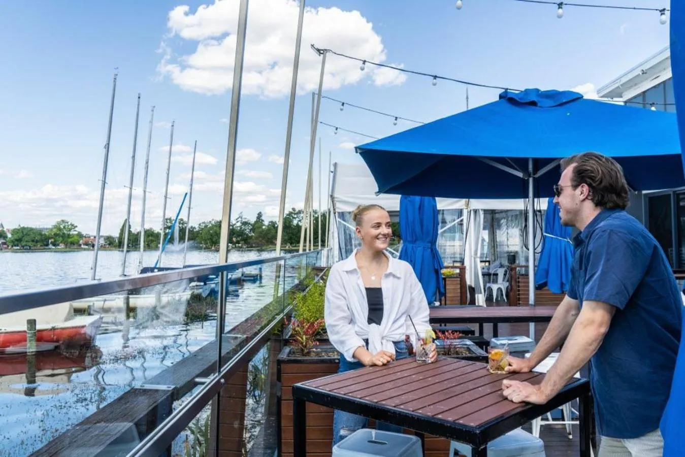 Restaurant/places to eat in Lake Inn - Ballarat