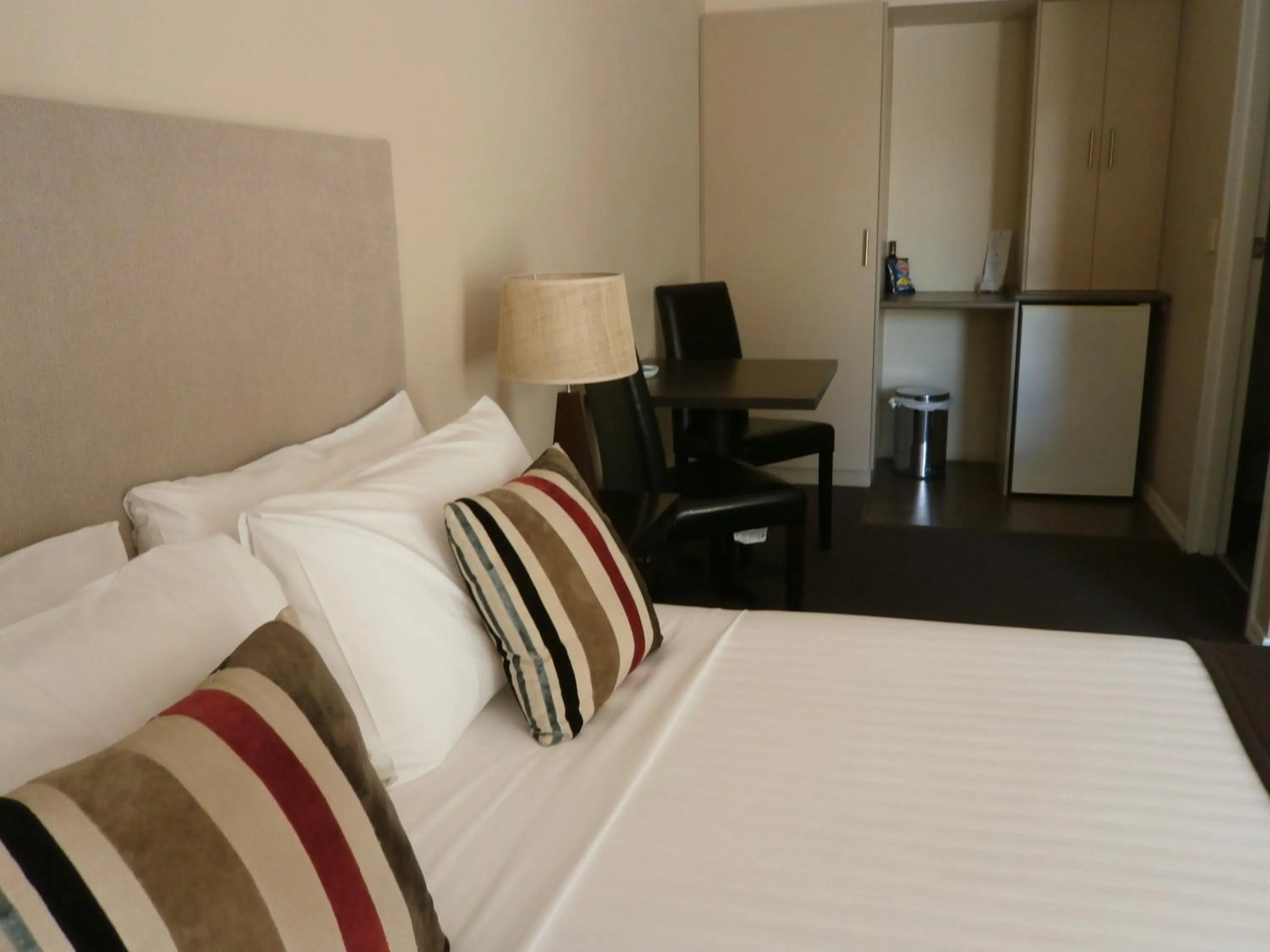 Photo of the whole room, Bed in Ballarat Central City Motor Inn