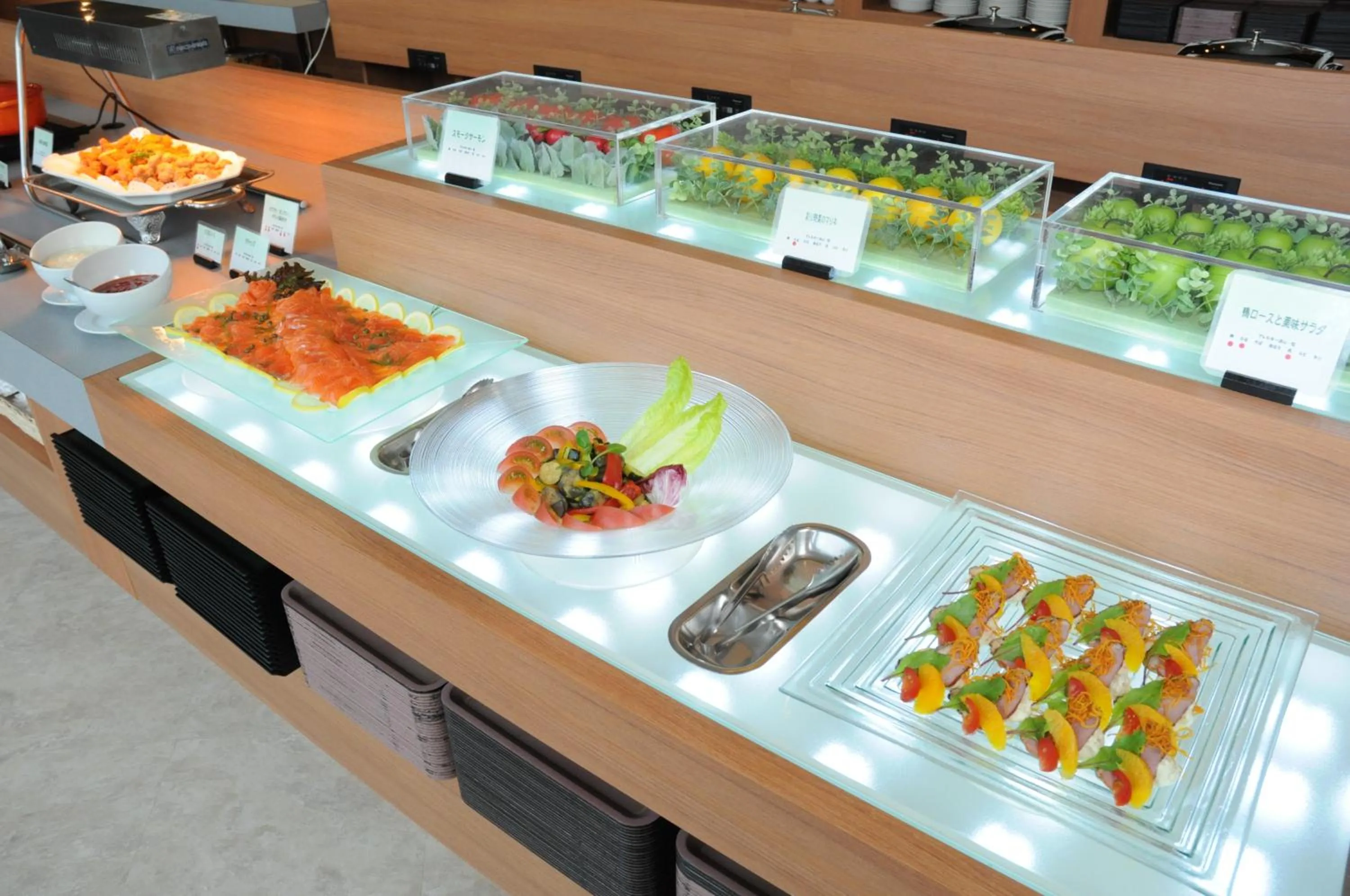 Food in New Akan Hotel