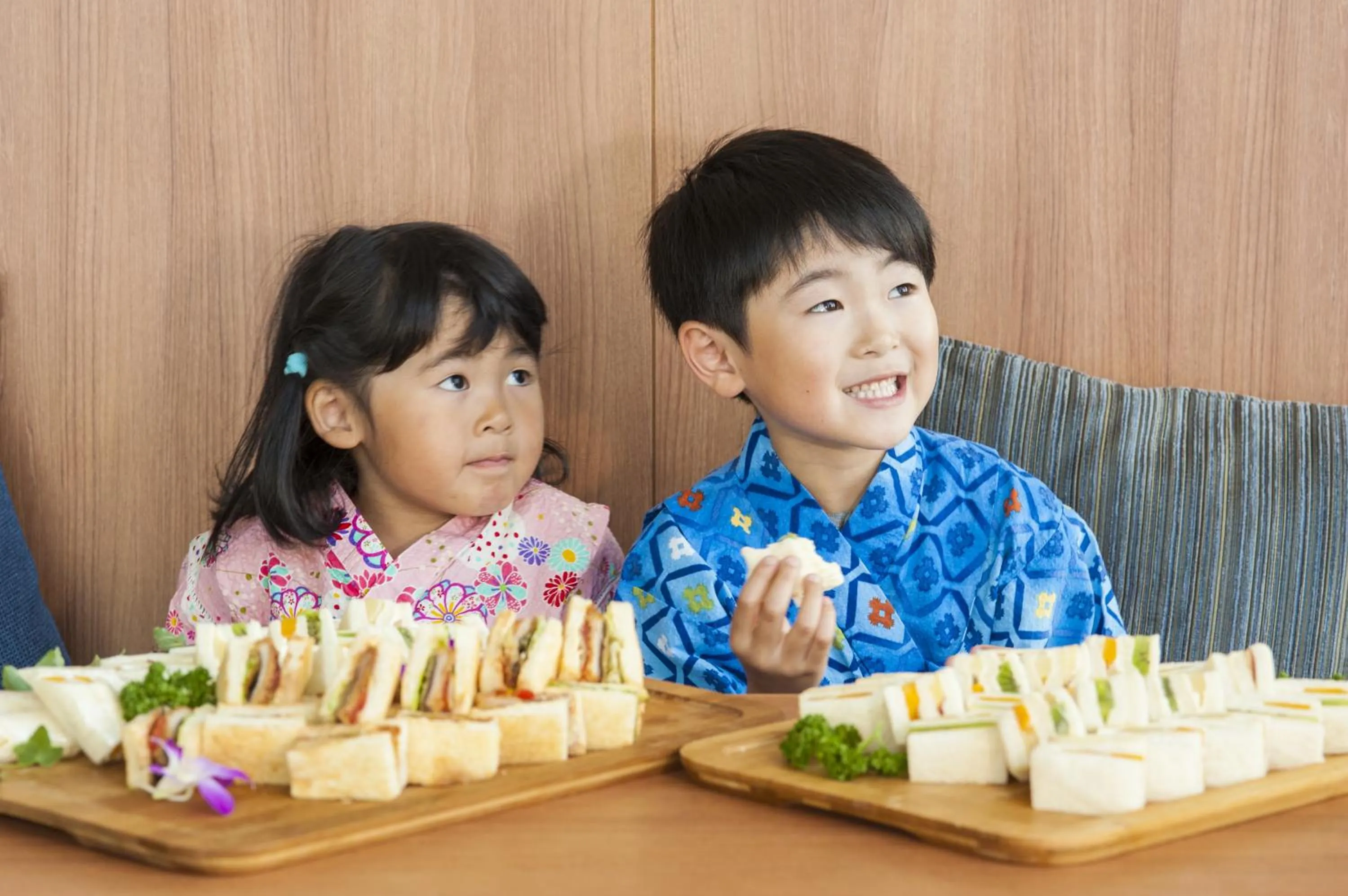 Food in New Akan Hotel