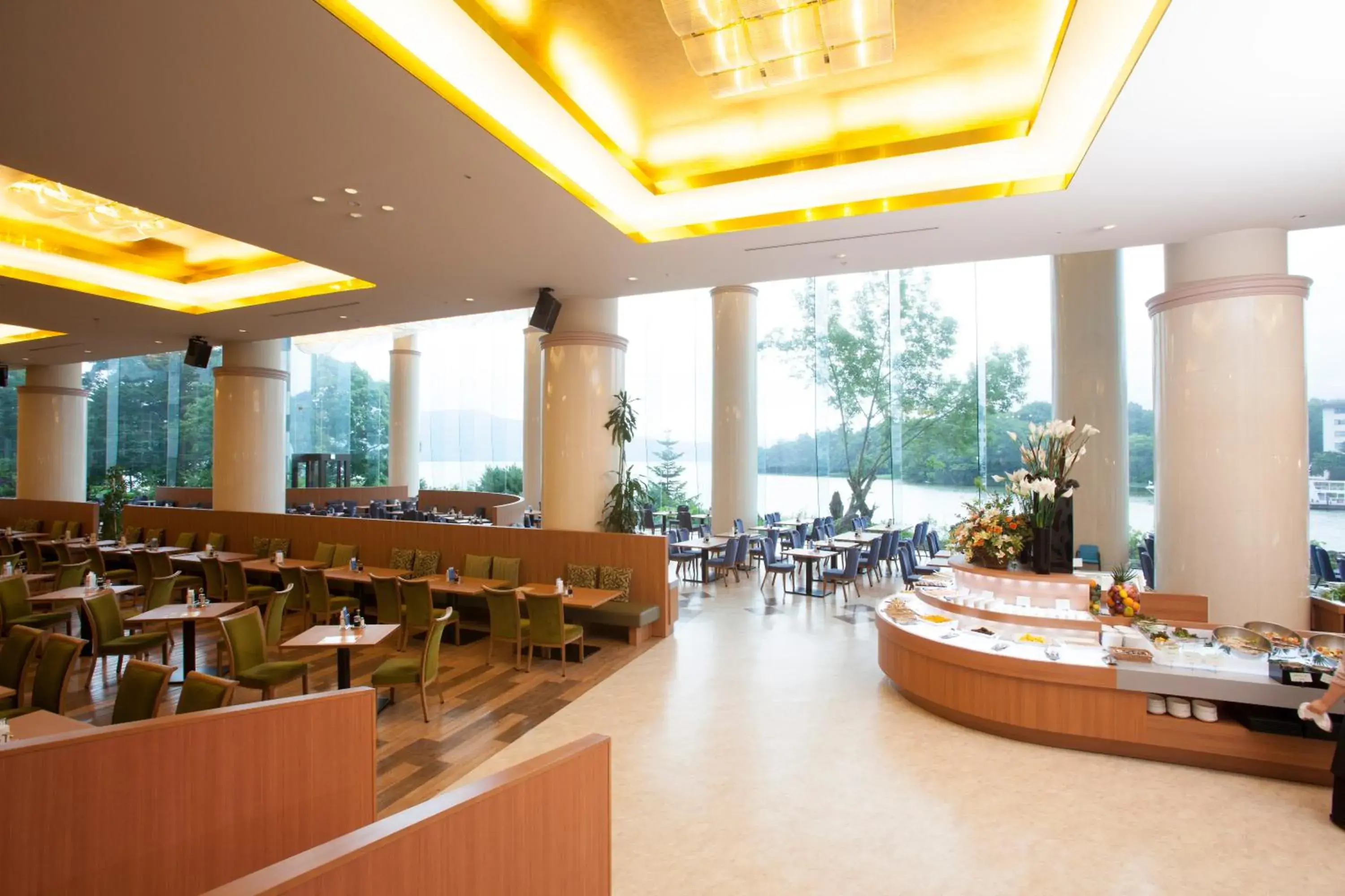 Restaurant/places to eat in New Akan Hotel Restaurant/places to eat in New Akan Hotel