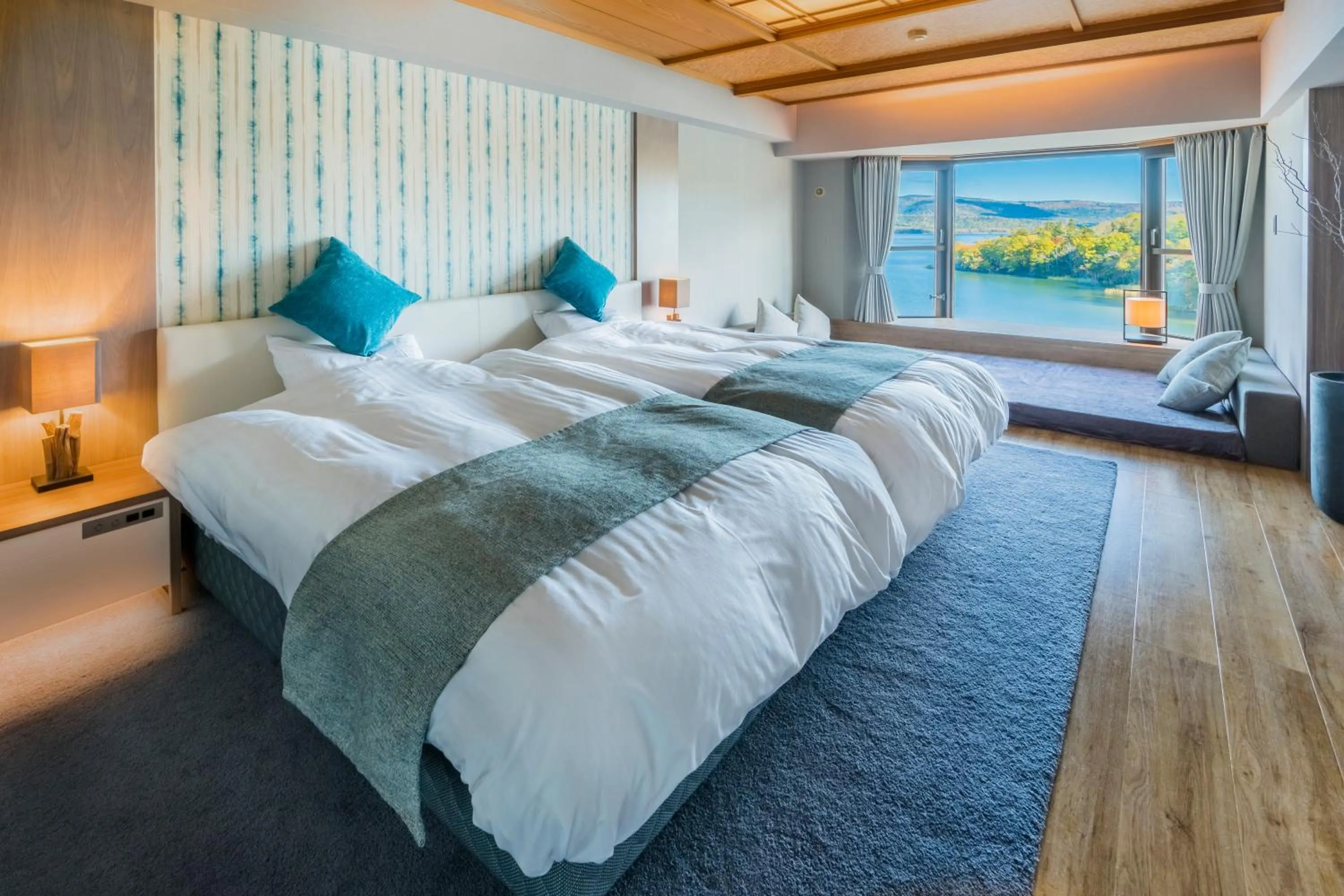 Photo of the whole room, Bed in New Akan Hotel