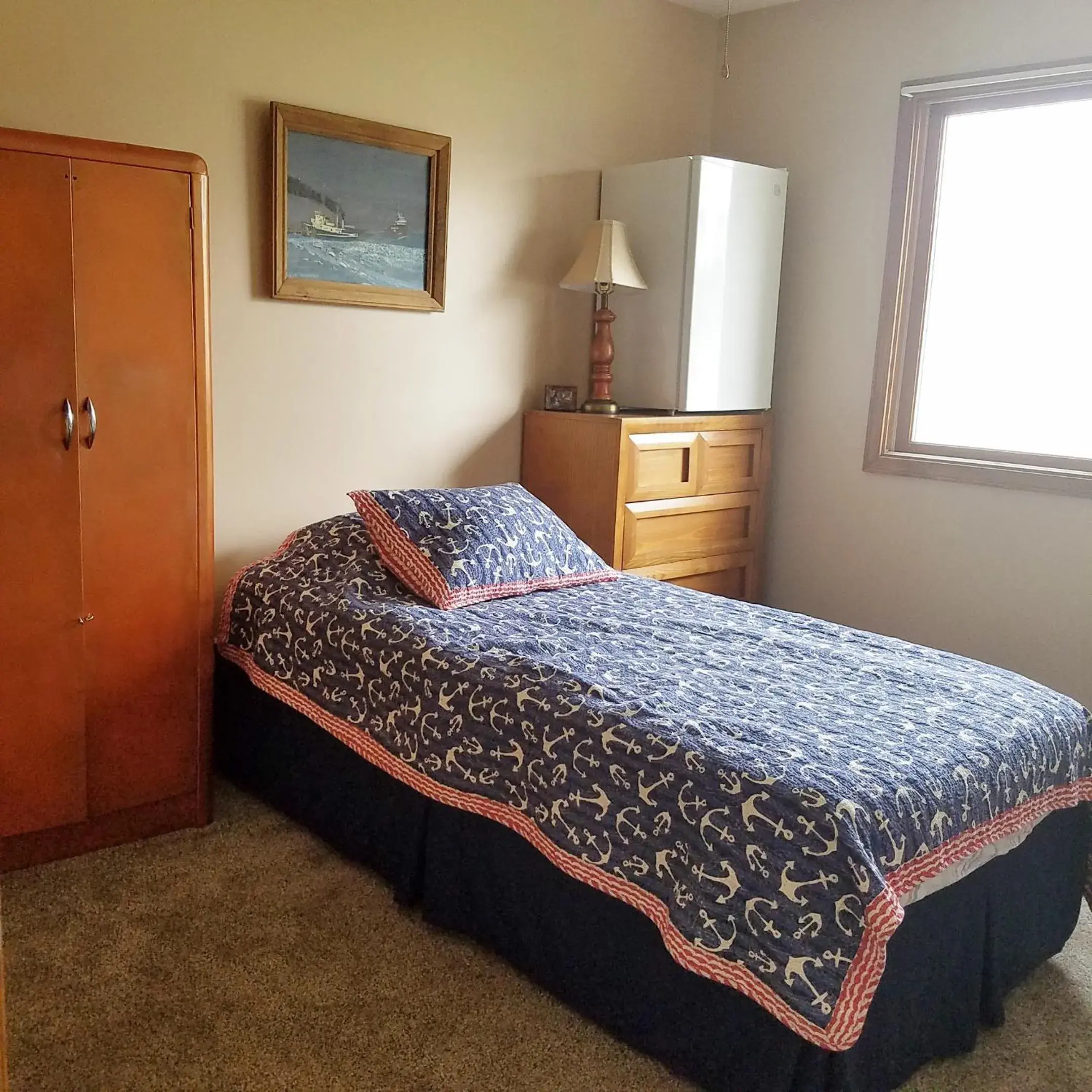 Deluxe Single Room - single occupancy in Hampton House Deluxe Single Room - single occupancy in Hampton House