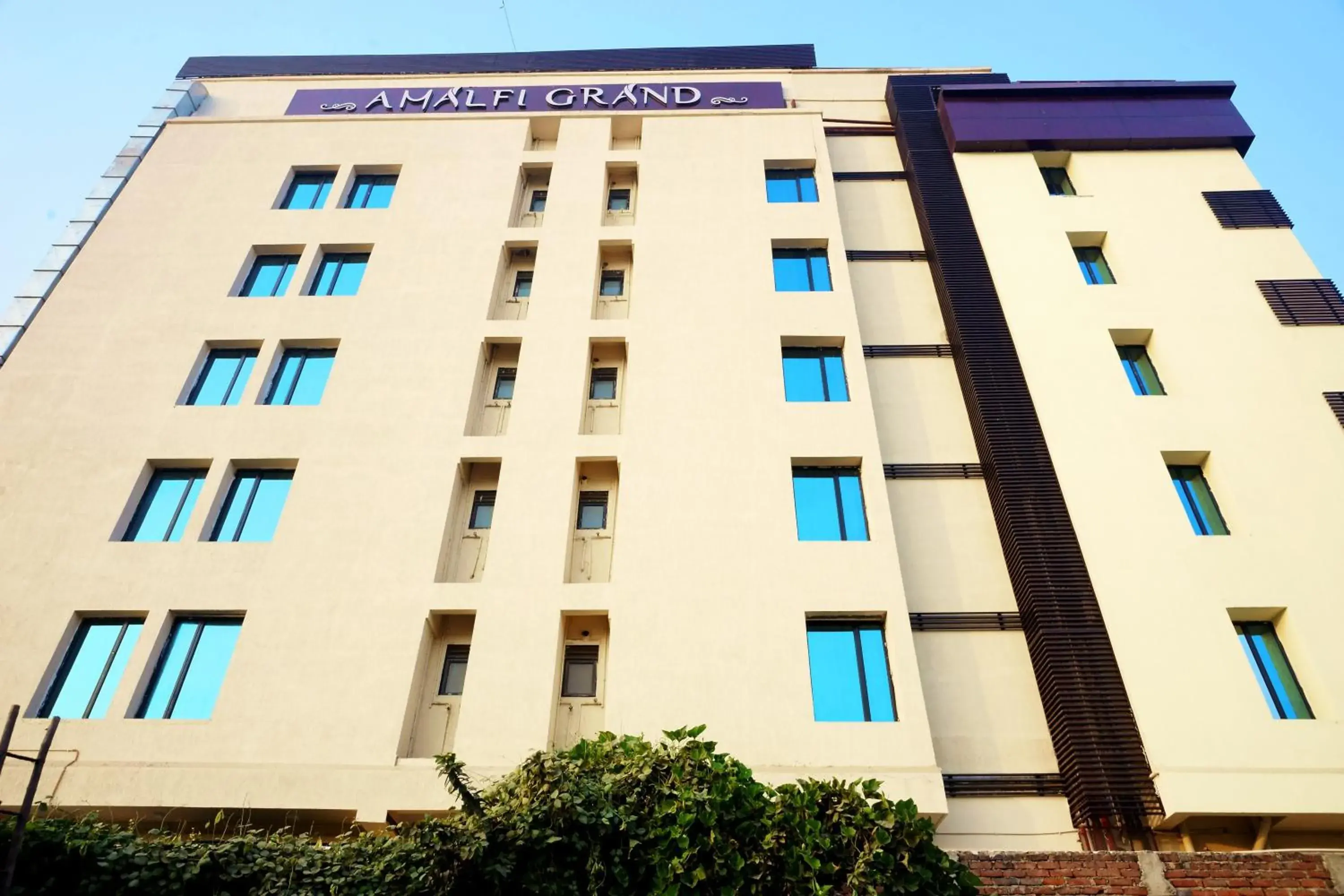 Property building in Amalfi Grand Property building in Amalfi Grand