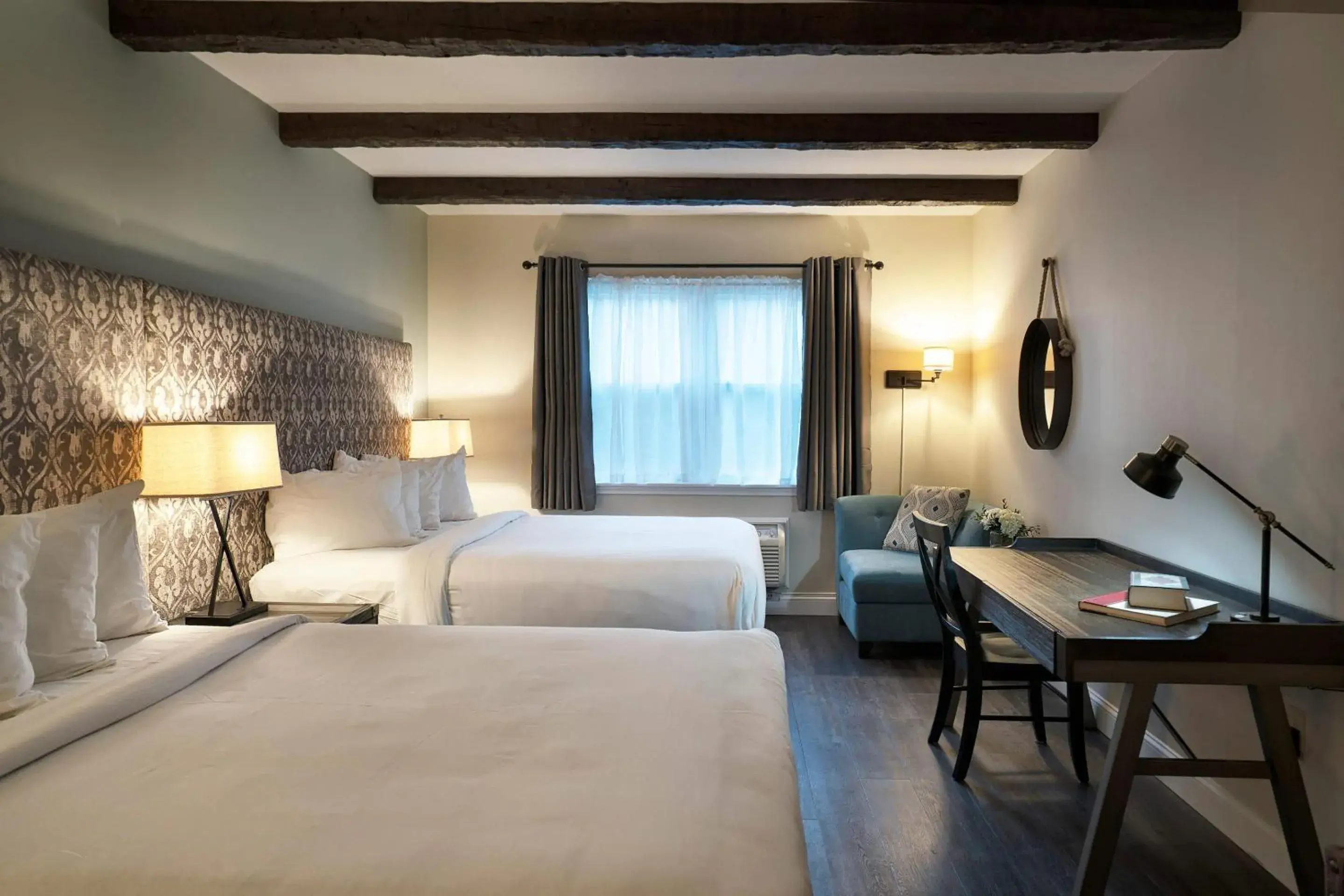 The Century House Latham - North Albany, an Ascend Collection Hotel The Century House Latham - North Albany, an Ascend Collection Hotel