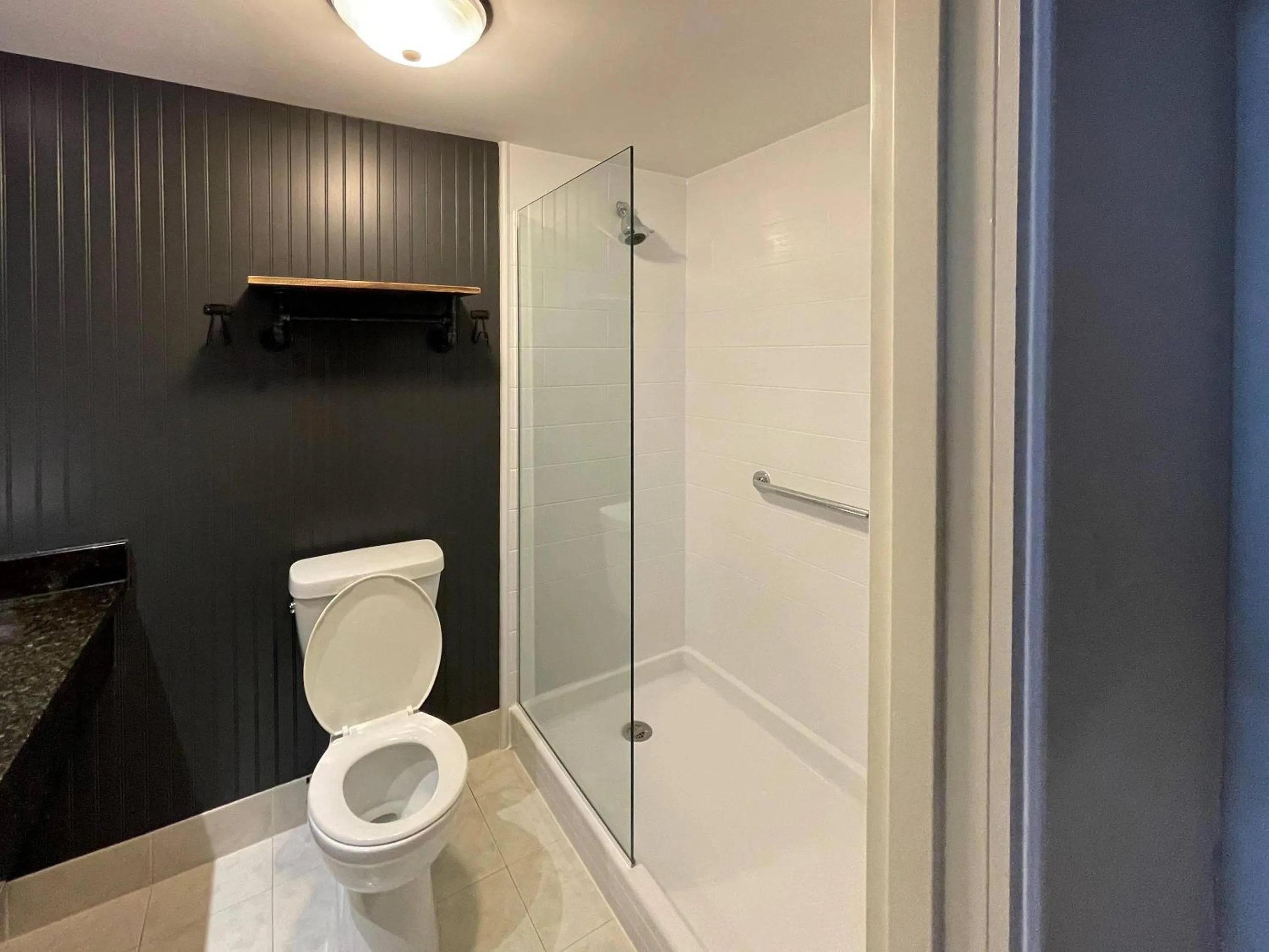 Bedroom in The Century House, an Ascend Collection Hotel