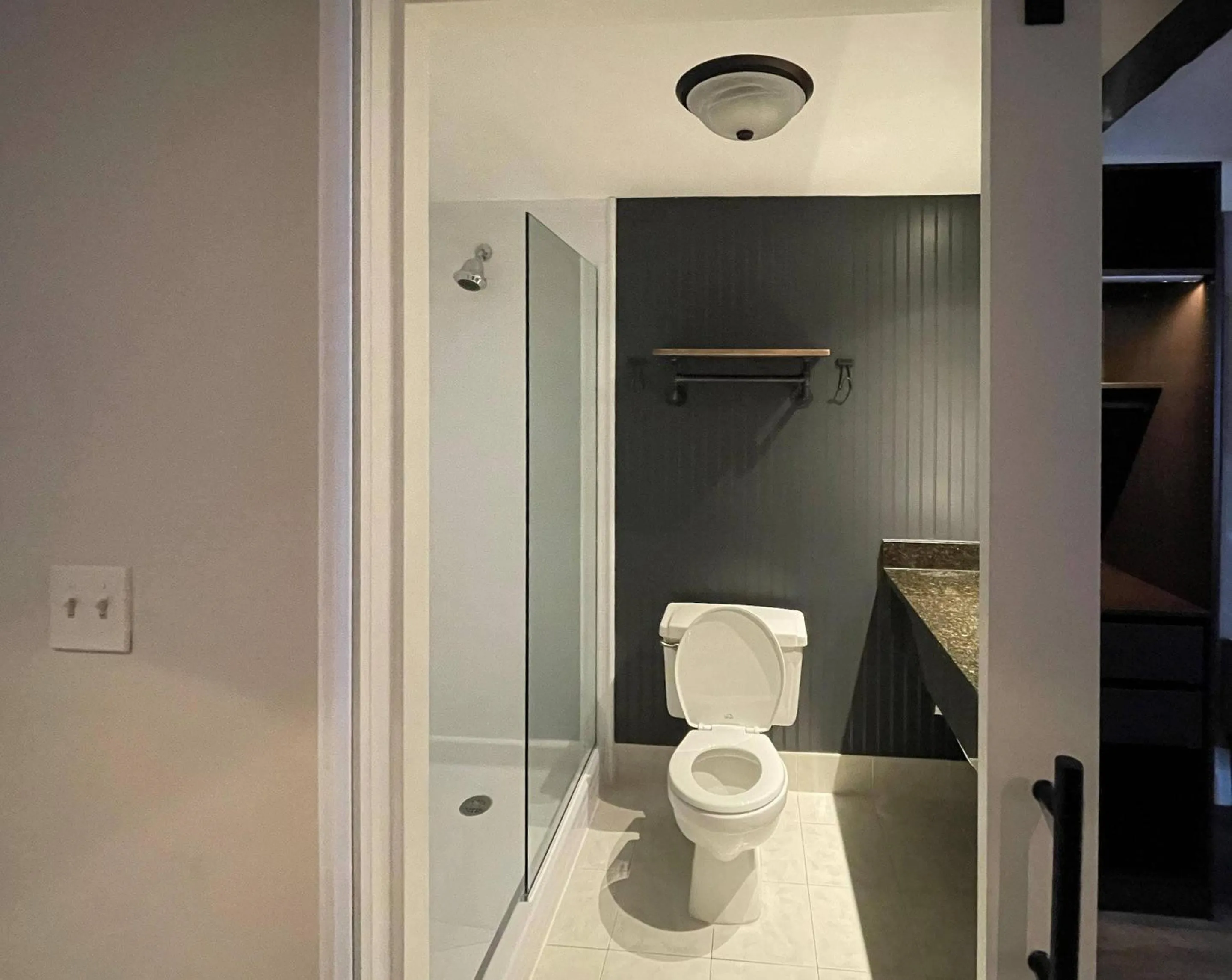 Bedroom in The Century House Latham - North Albany, an Ascend Collection Hotel