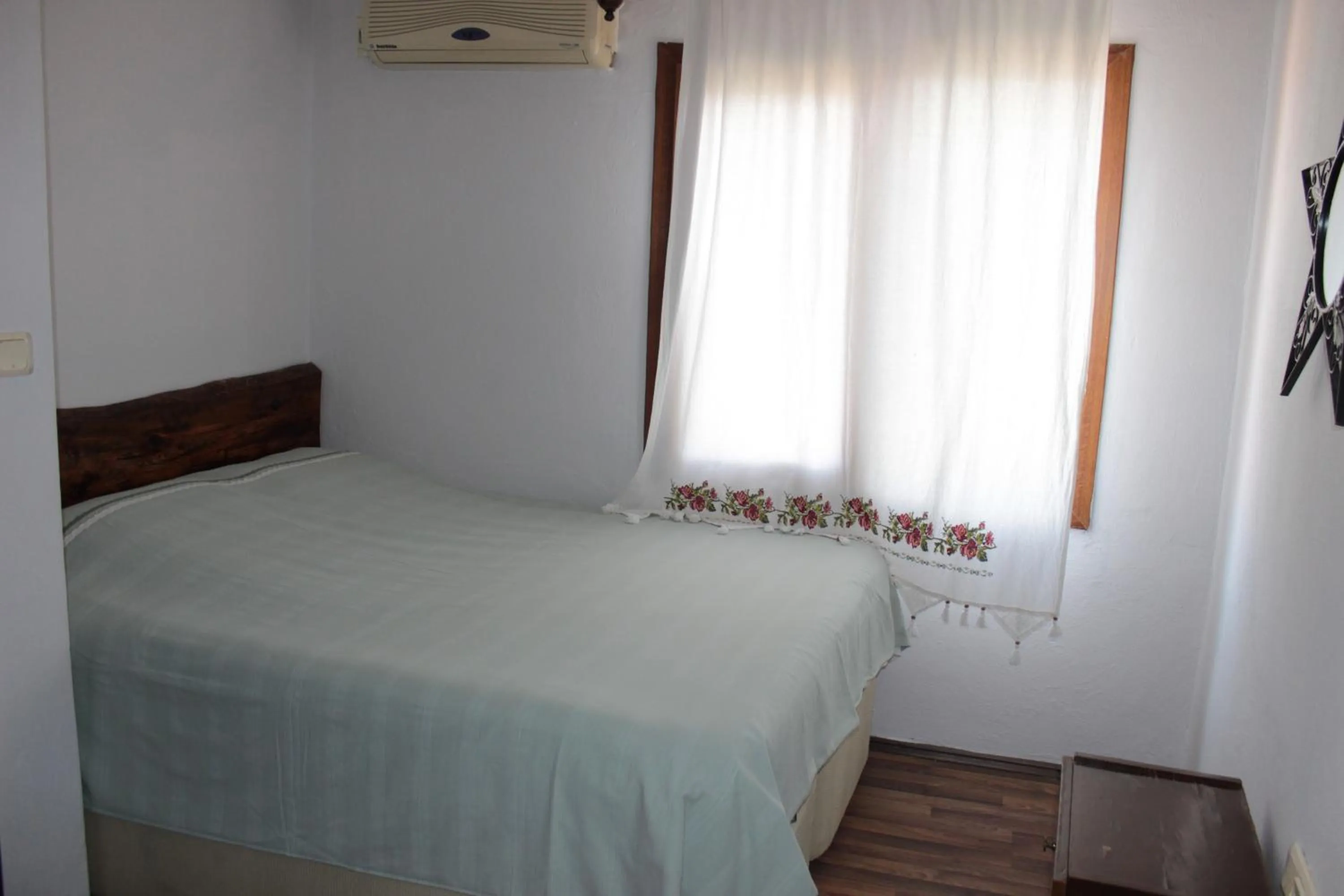Bed in Tuncay Pension