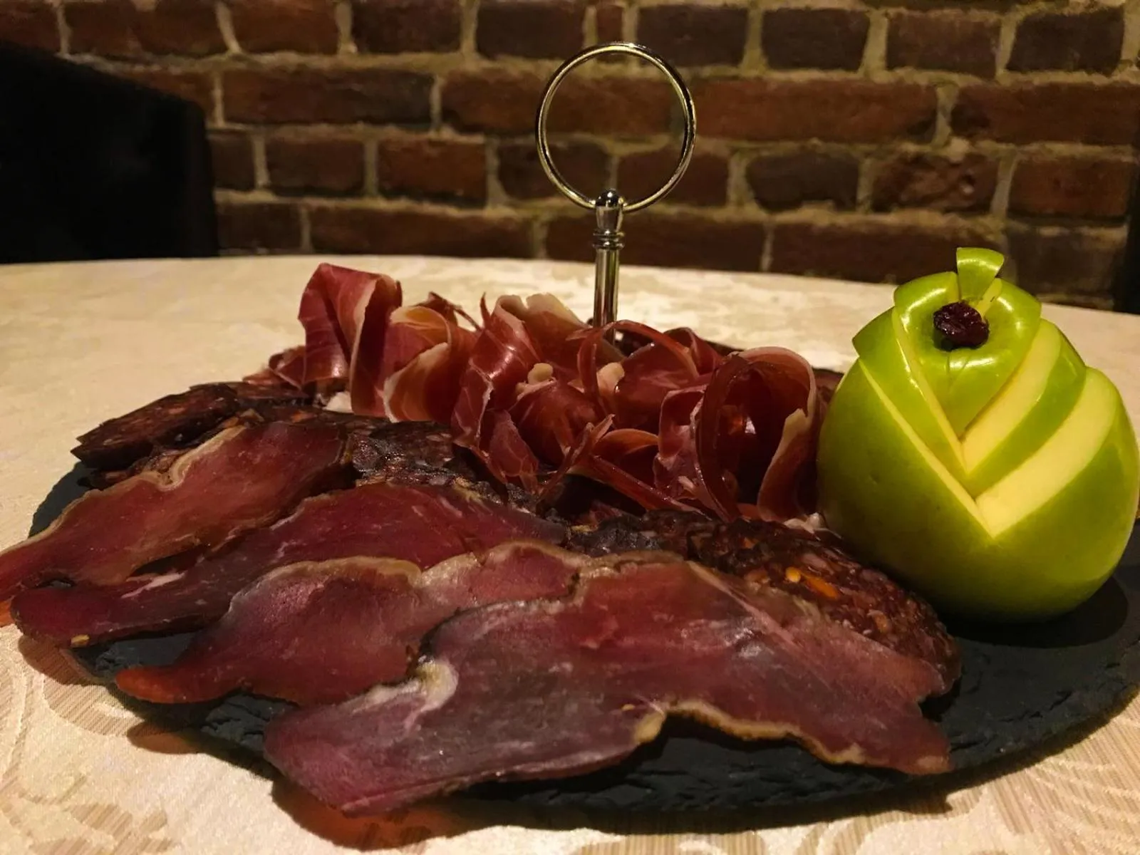 Buffet breakfast in Hotel 5 Continents