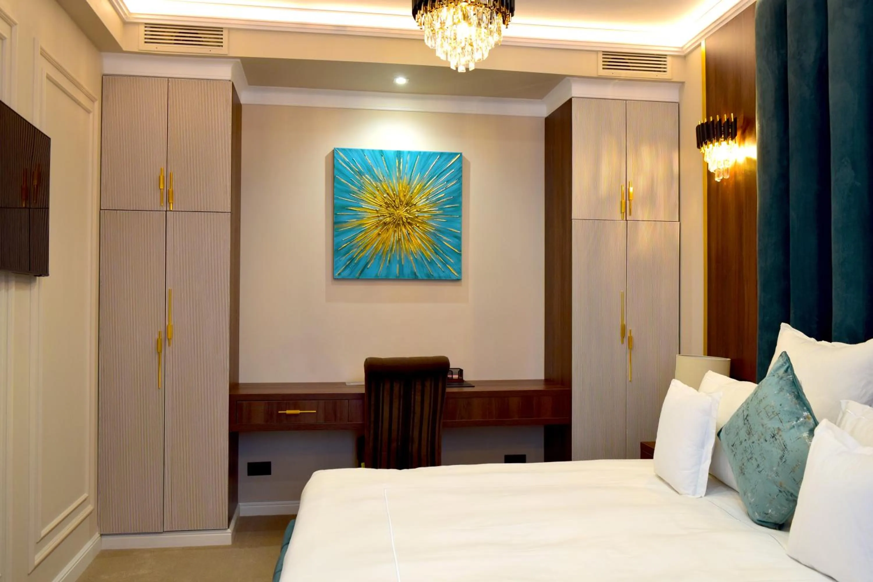 Bed in Hotel 5 Continents