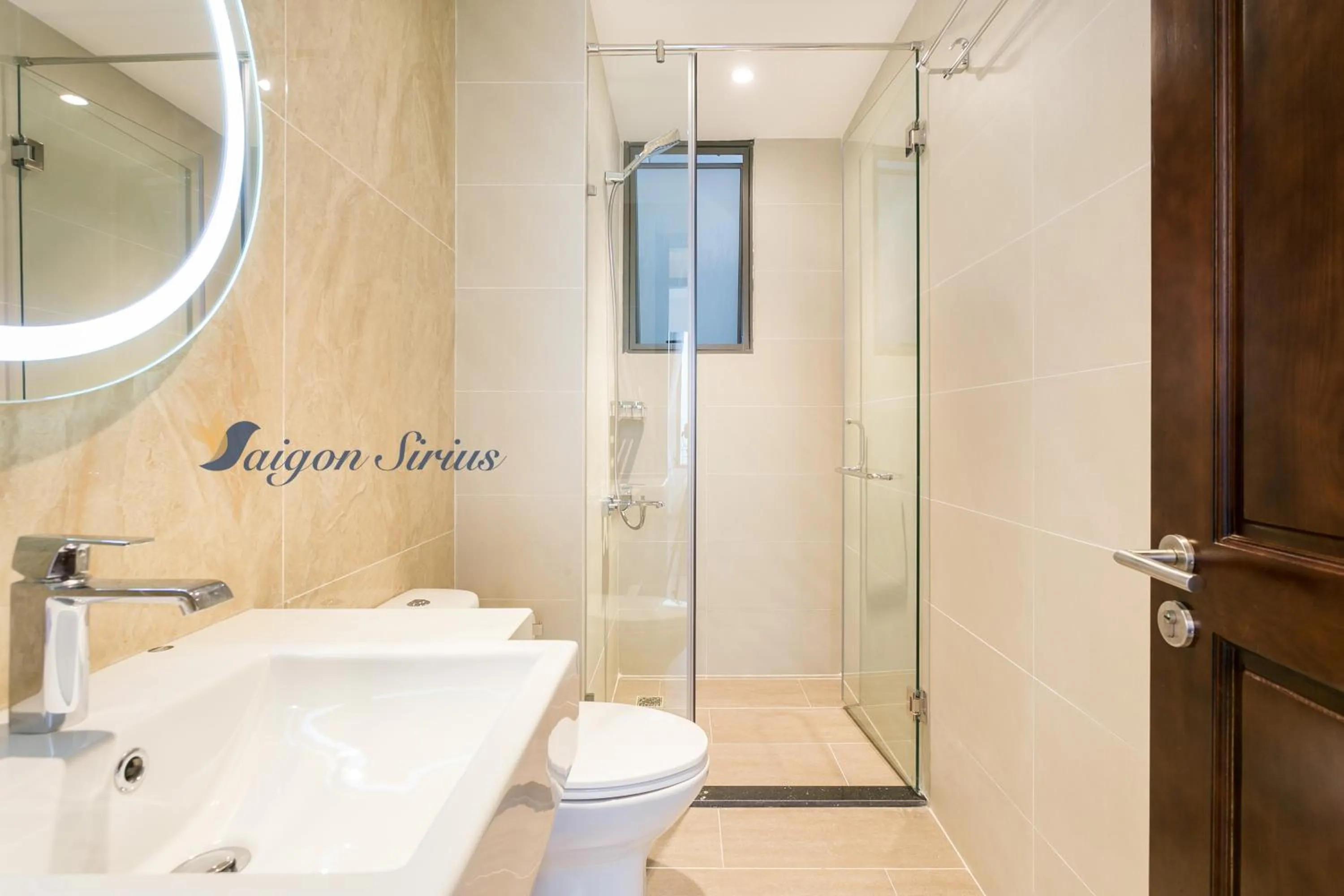 Bathroom in Saigon Sirius