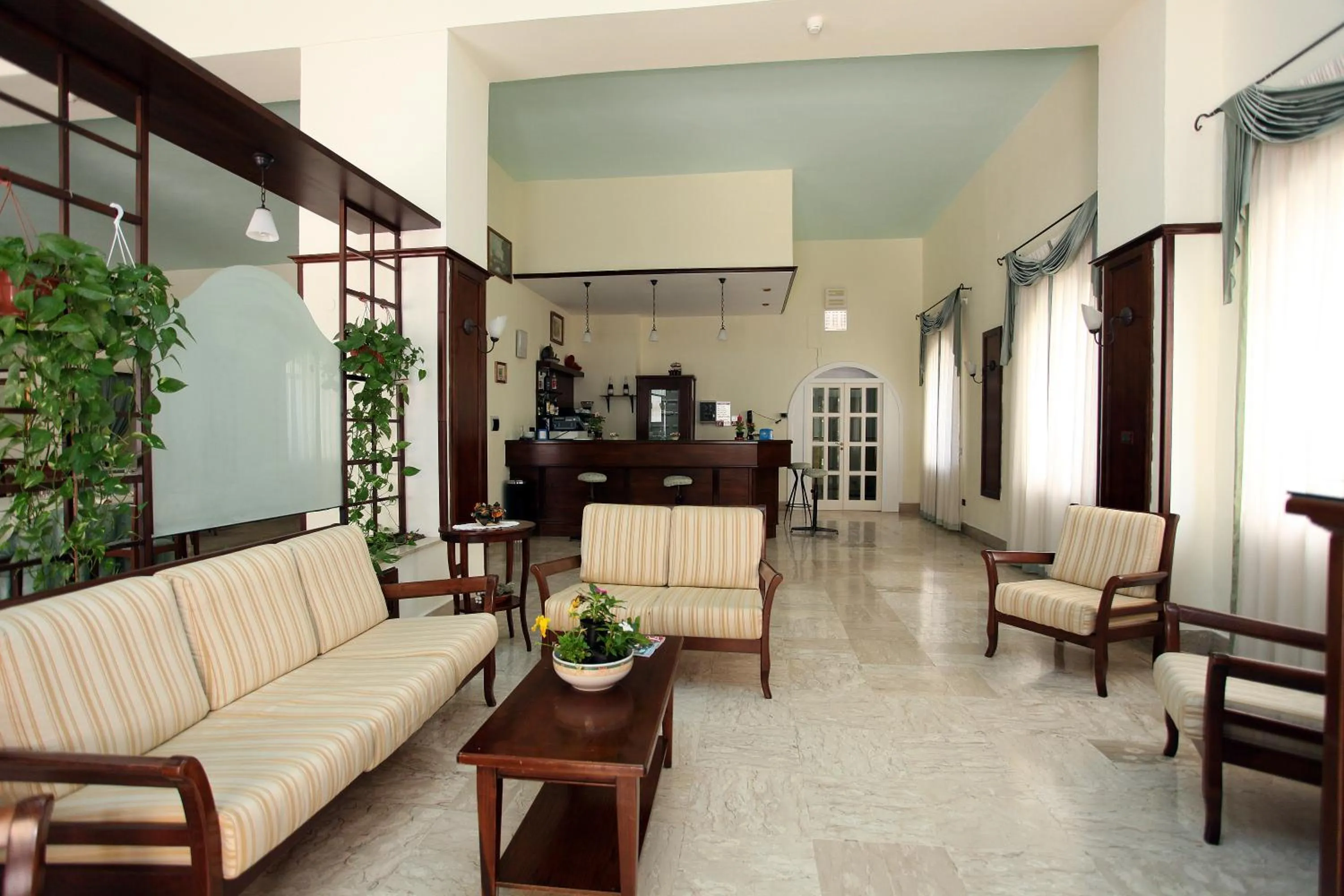 Lobby or reception in Hotel Calabria