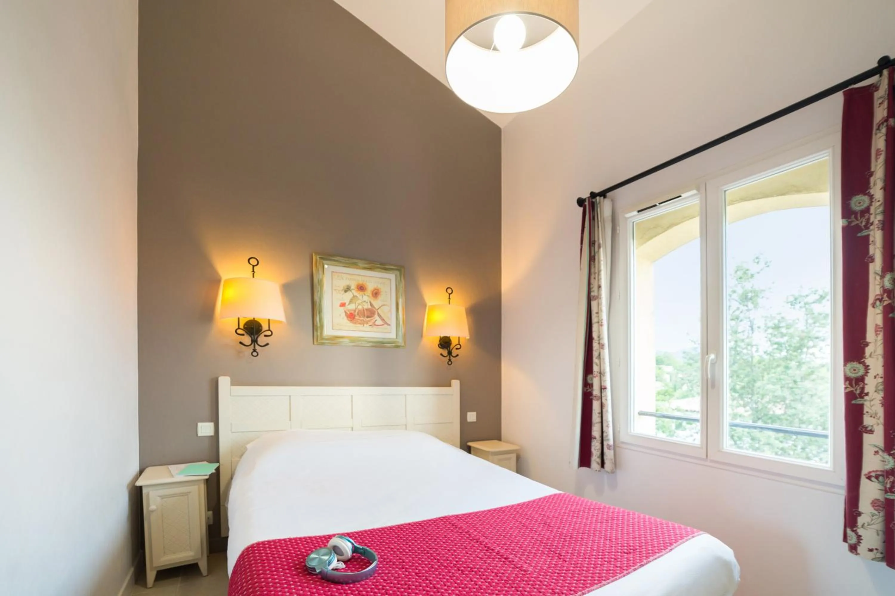 Bed in Village Pierre & Vacances Le Rouret