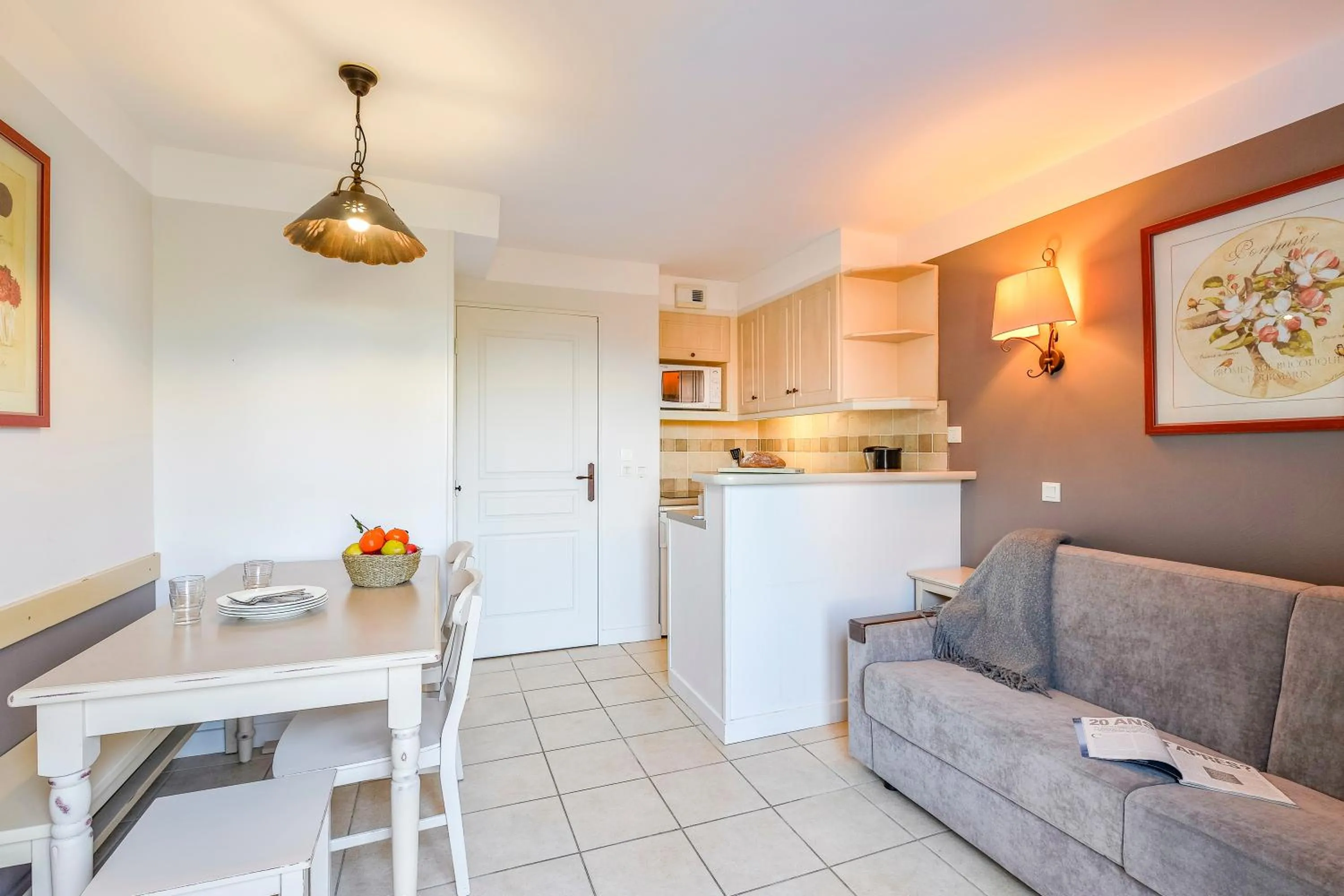 Kitchen or kitchenette in Village Pierre & Vacances Le Rouret